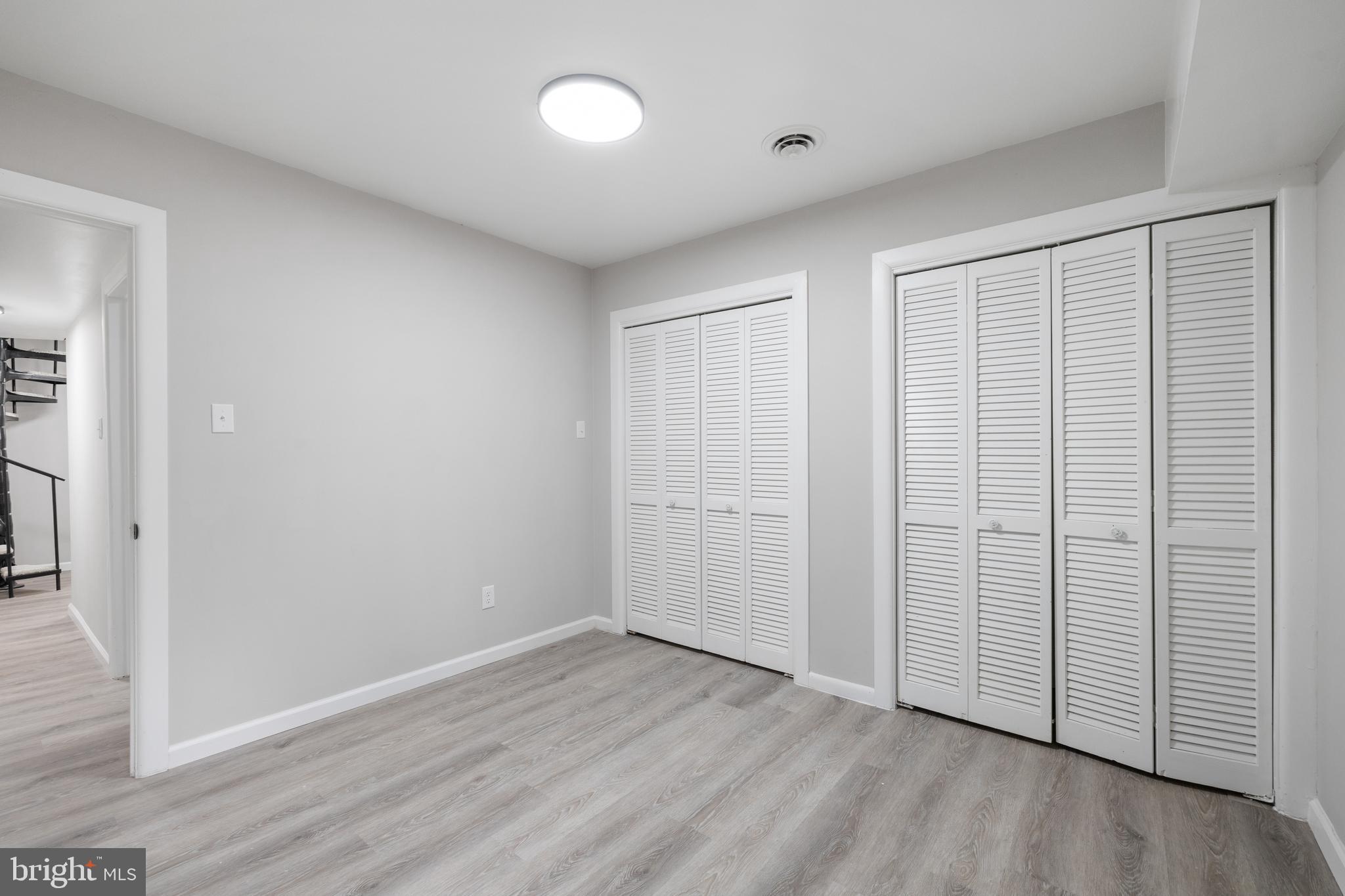 JAMES CITY - Residential