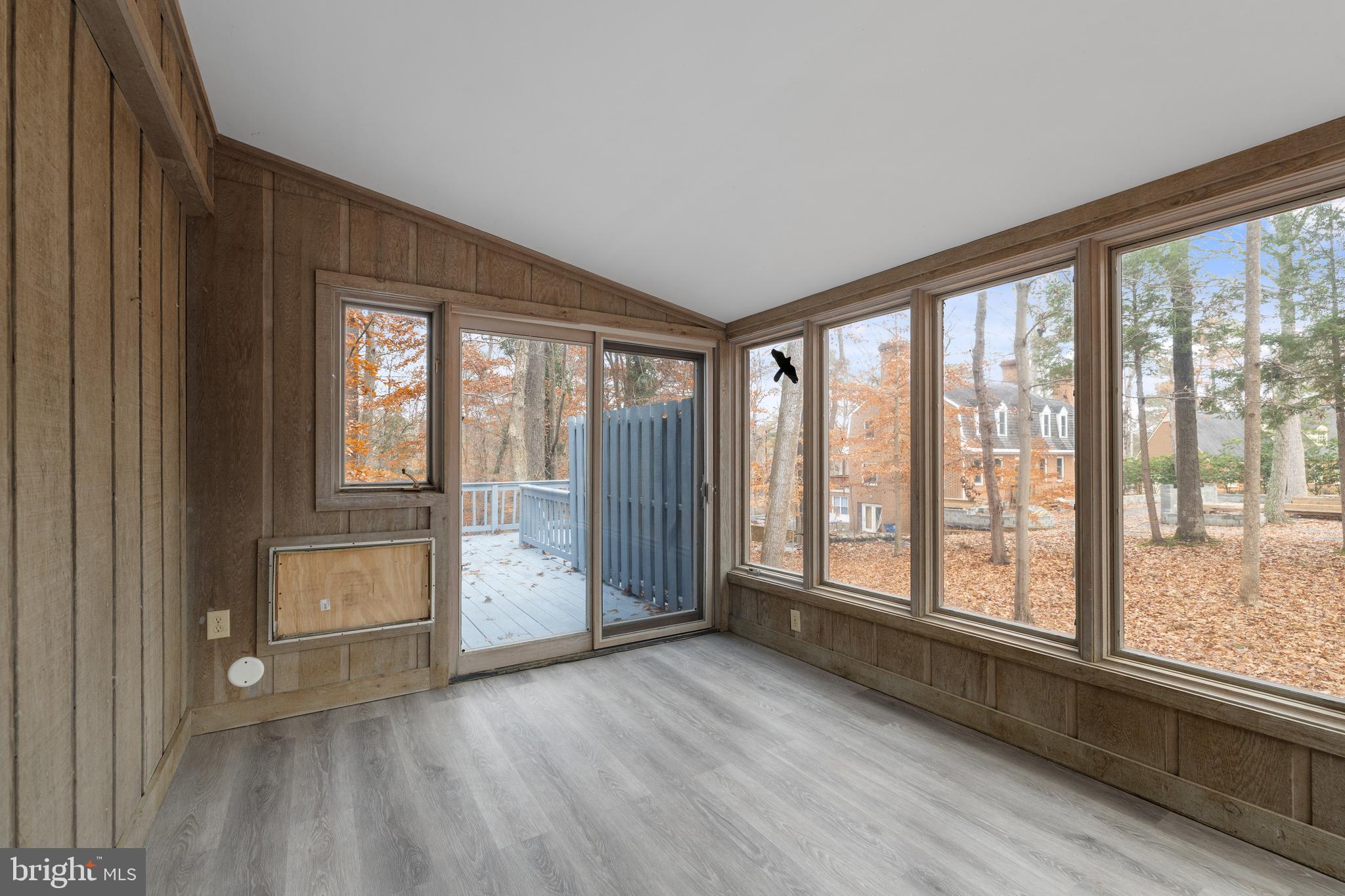 JAMES CITY - Residential