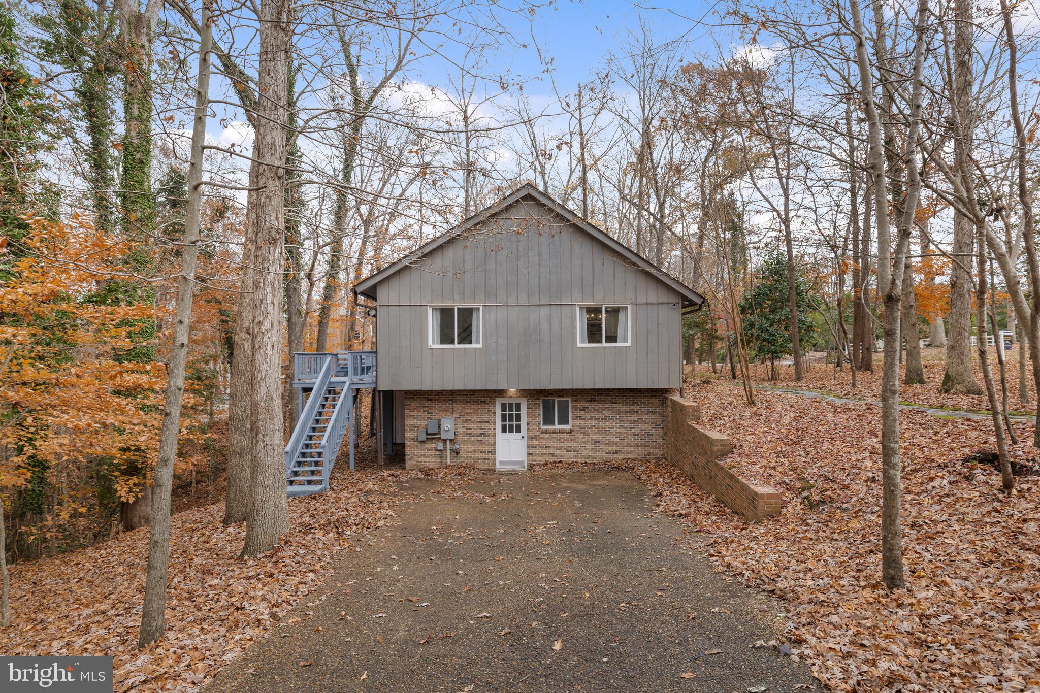 JAMES CITY - Residential