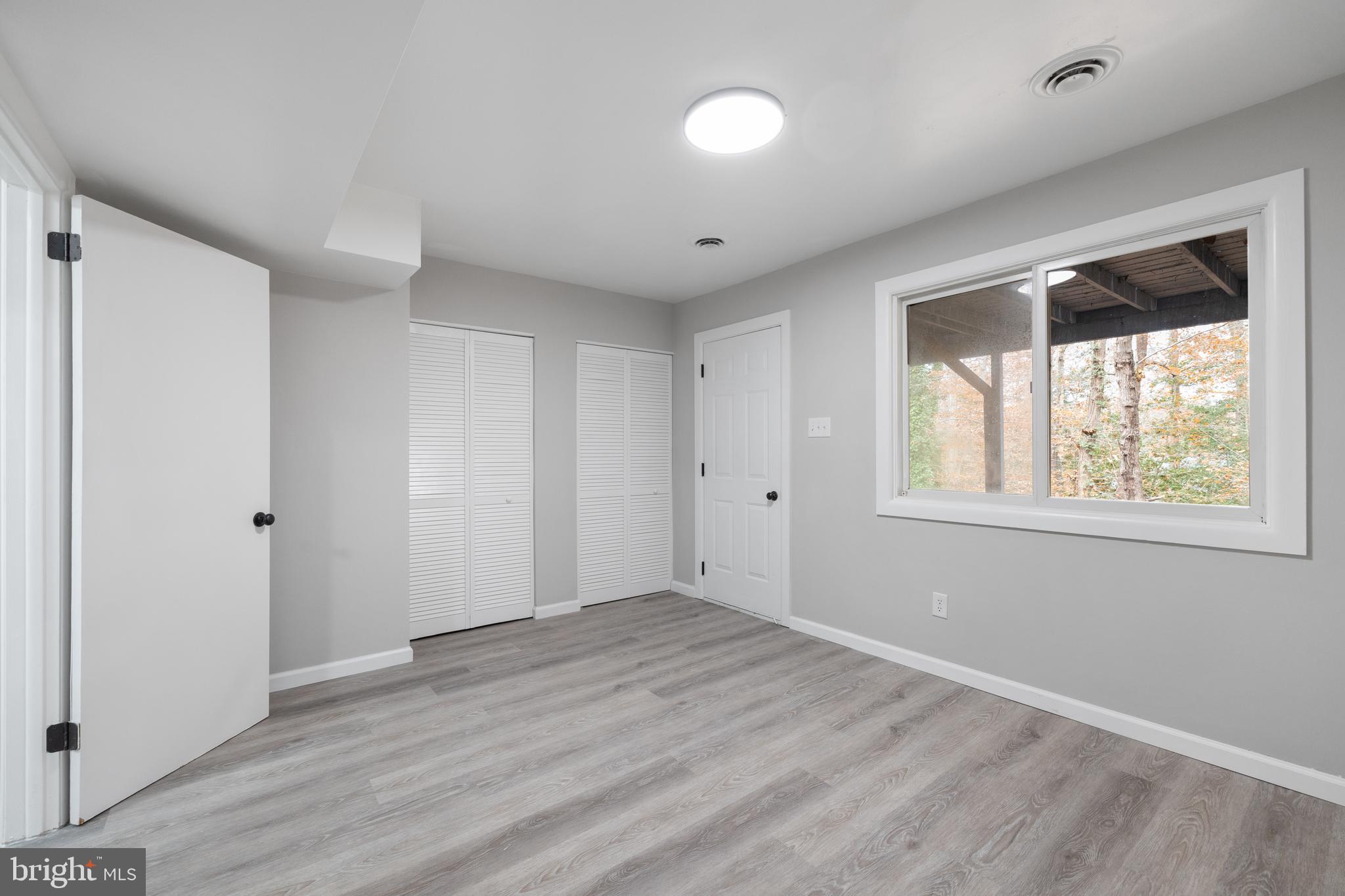 JAMES CITY - Residential