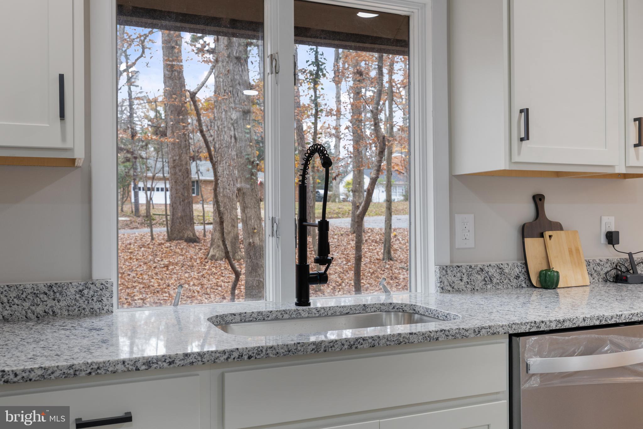 JAMES CITY - Residential