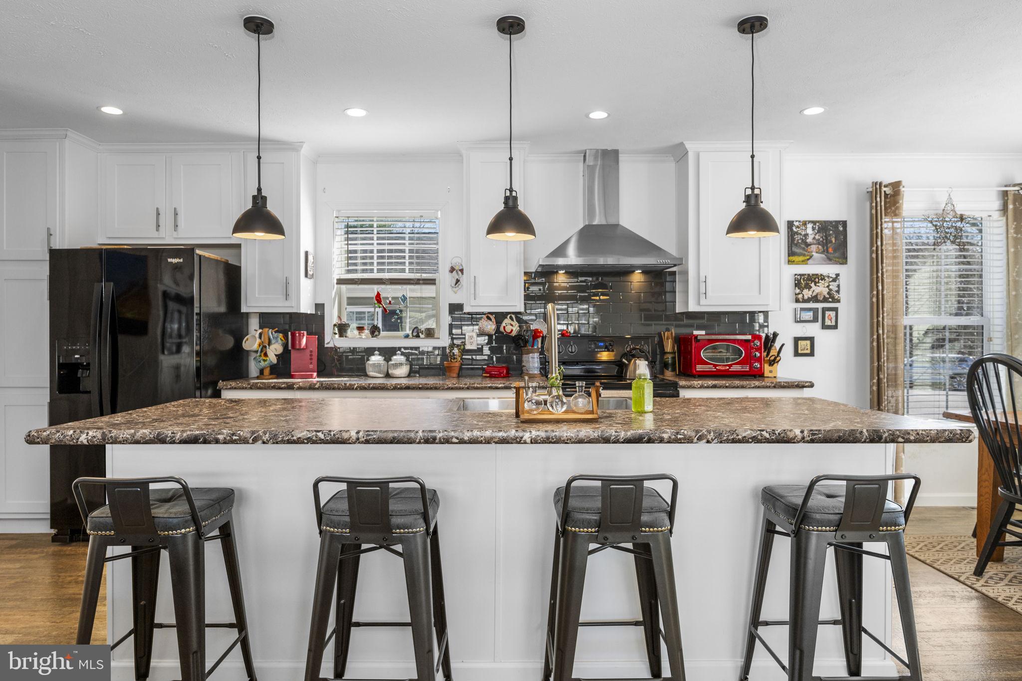 CINNAMON WOODS - Residential