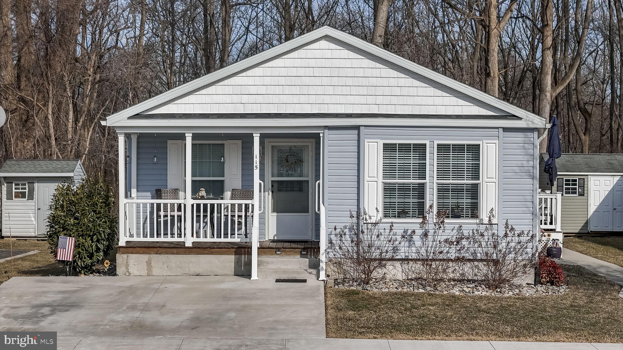 CINNAMON WOODS - Residential