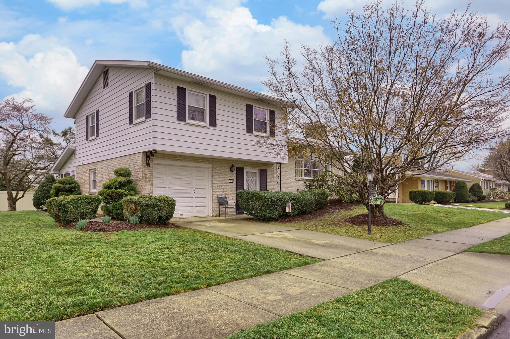 210 W Courtland Avenue, Shiremanstown, PA 17011