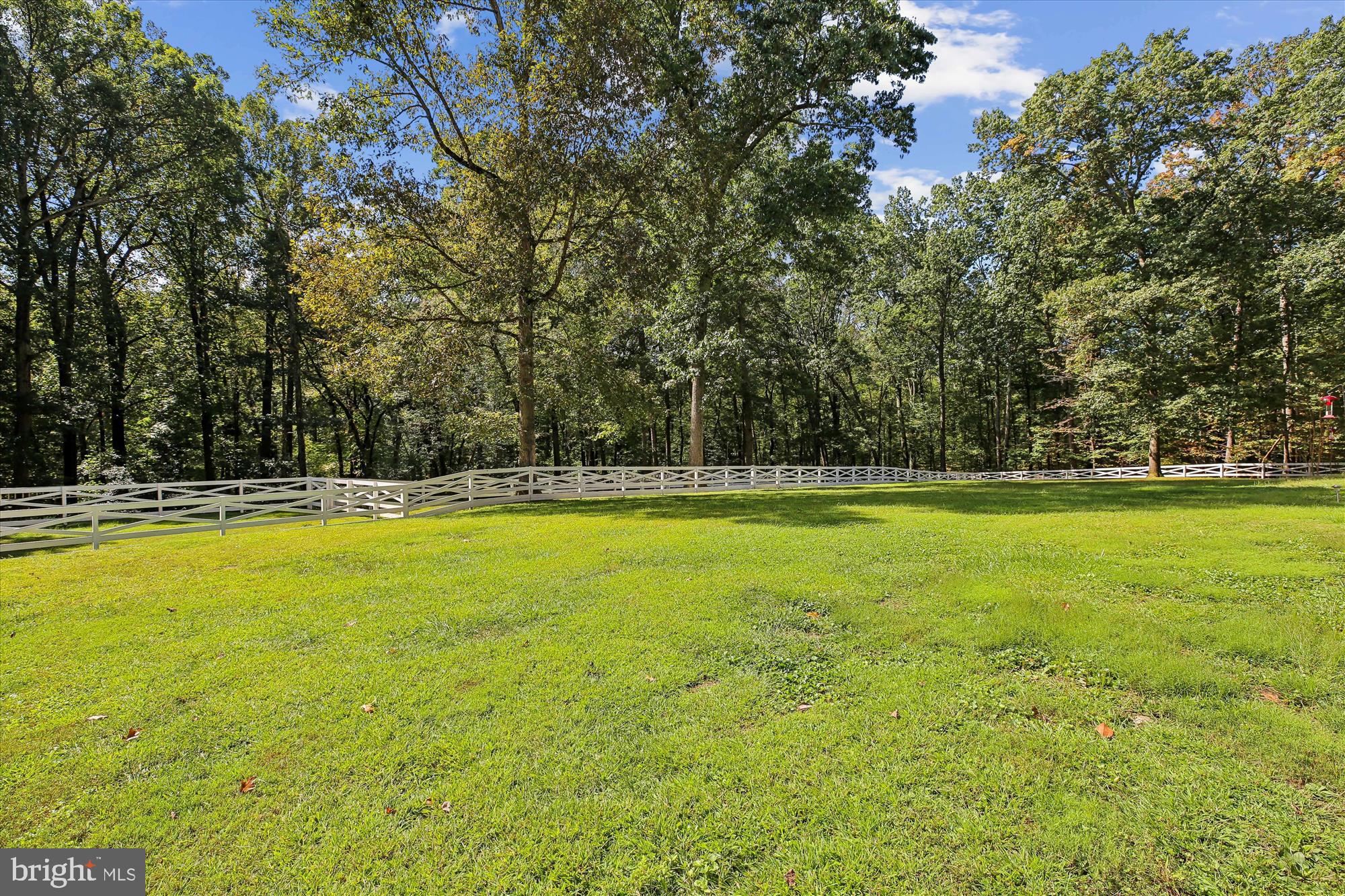 2 GRIFFITH COURT