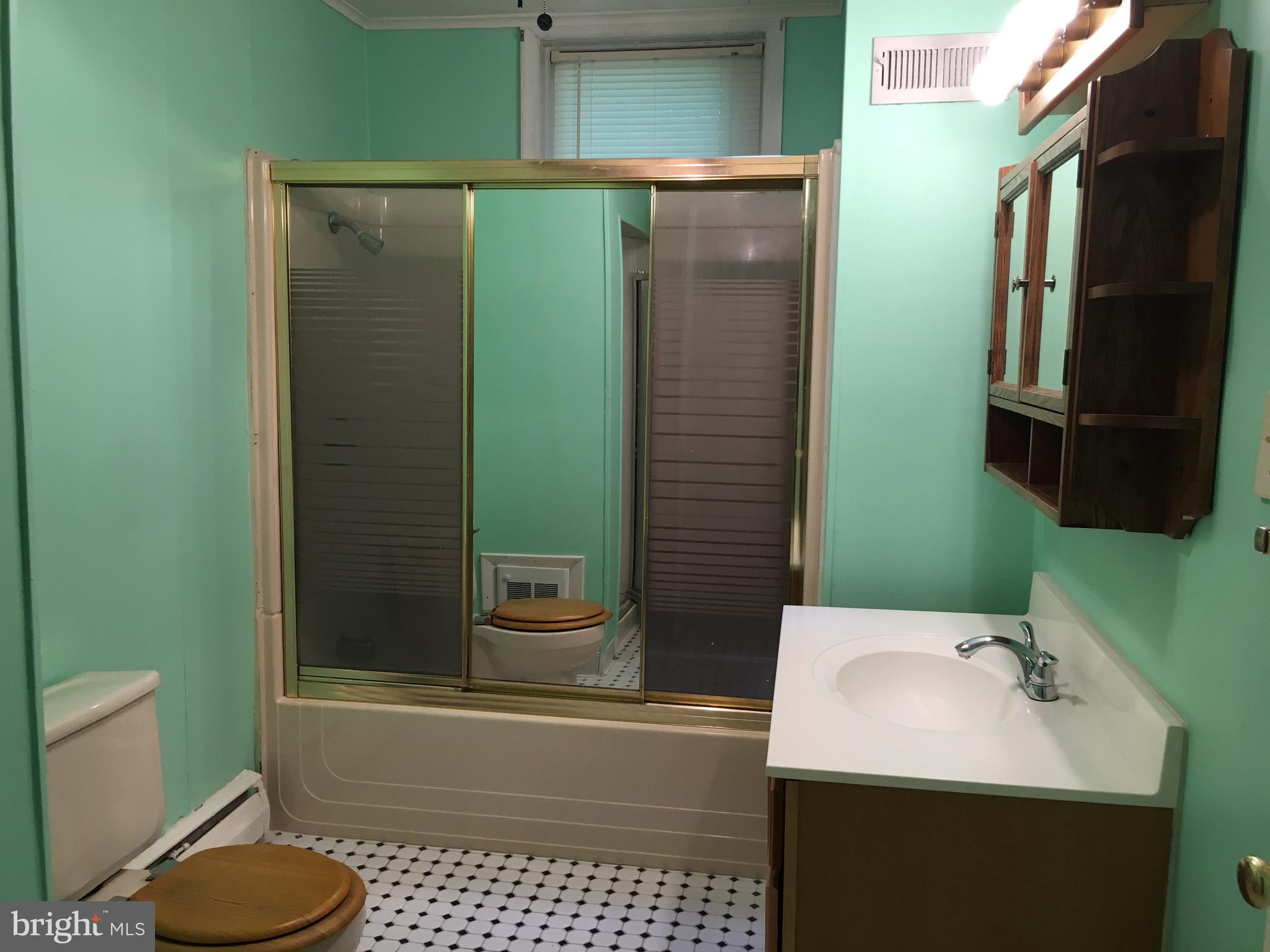 HERALD HARBOR - Residential Lease