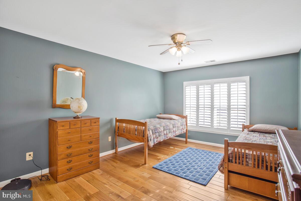 RIDGE VIEW - Residential