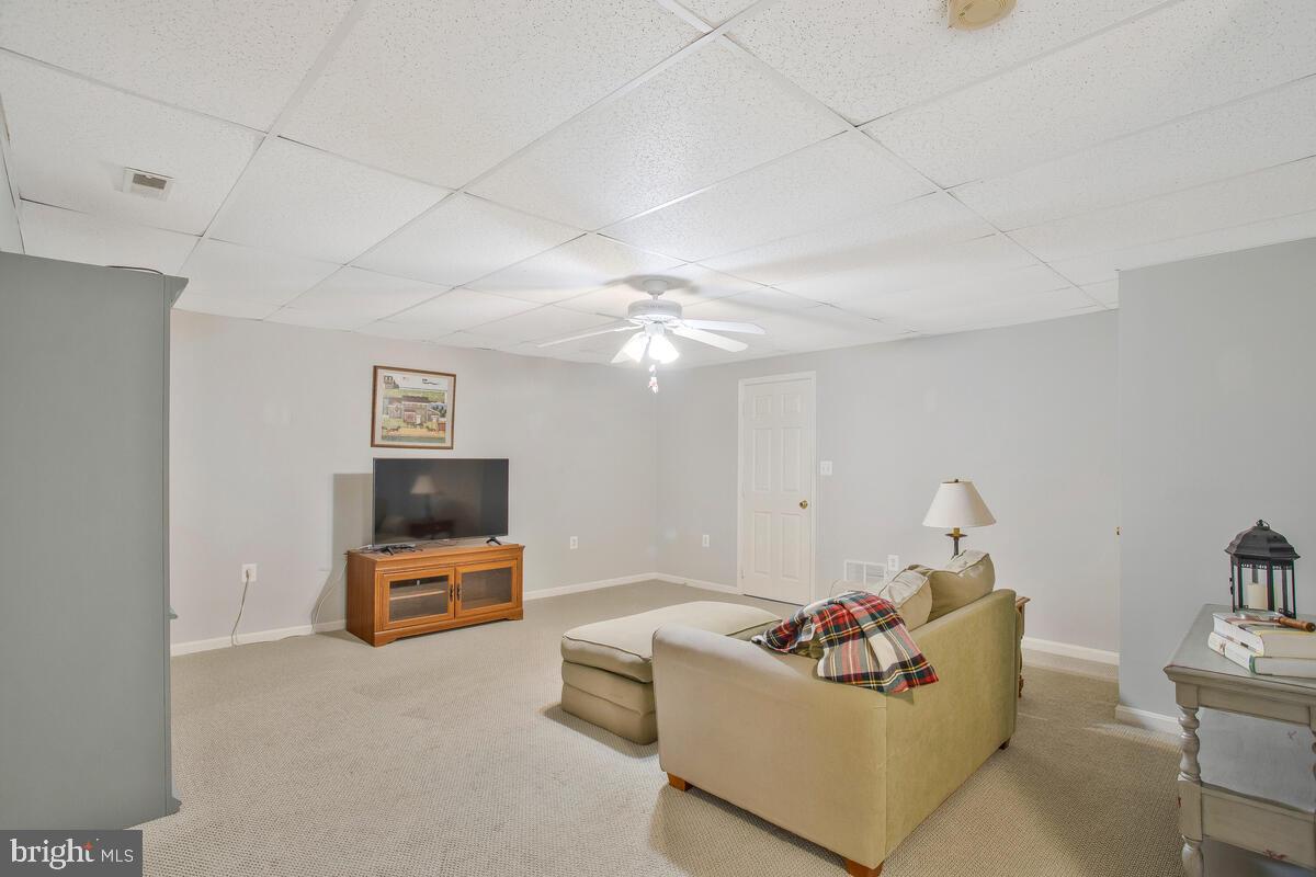 RIDGE VIEW - Residential