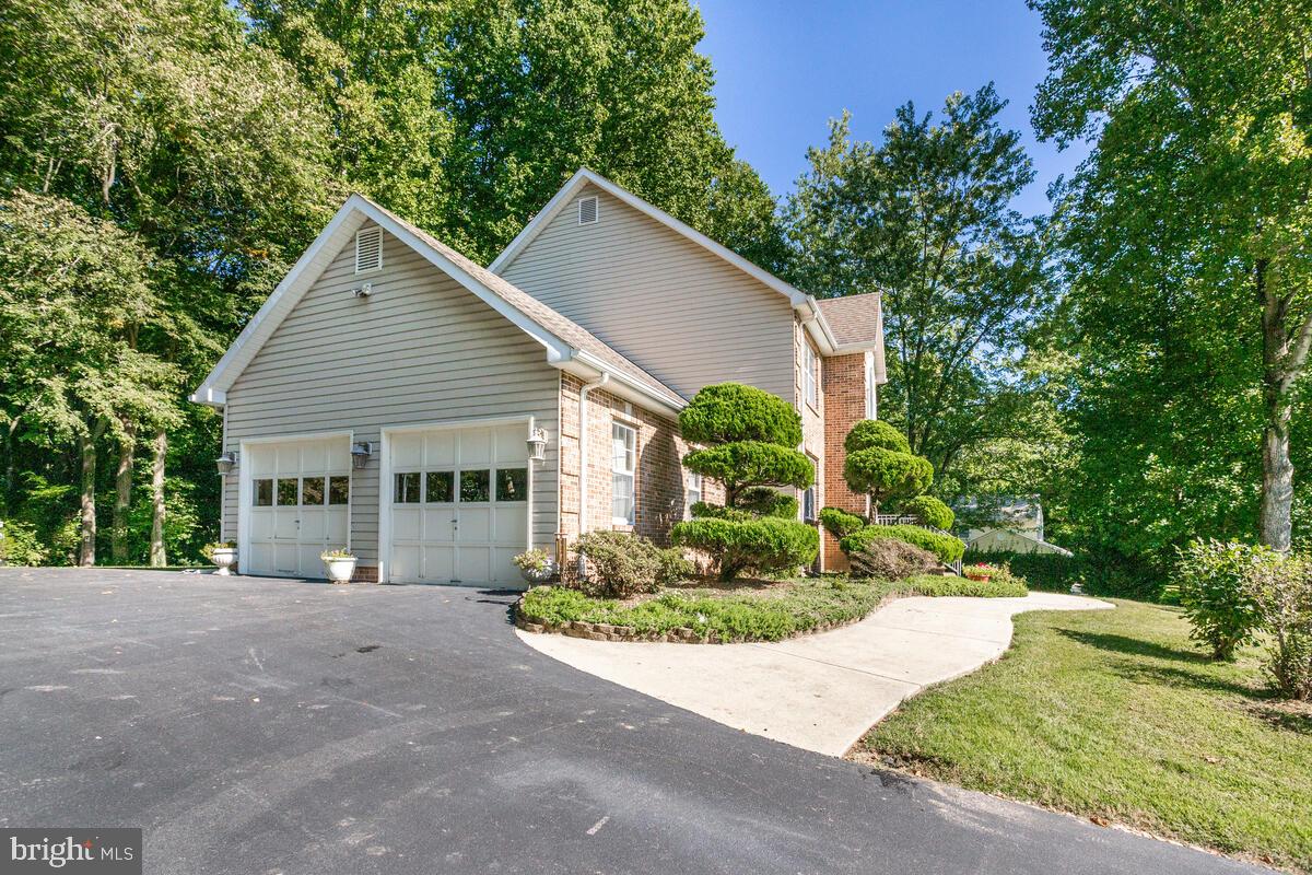 RIDGE VIEW - Residential