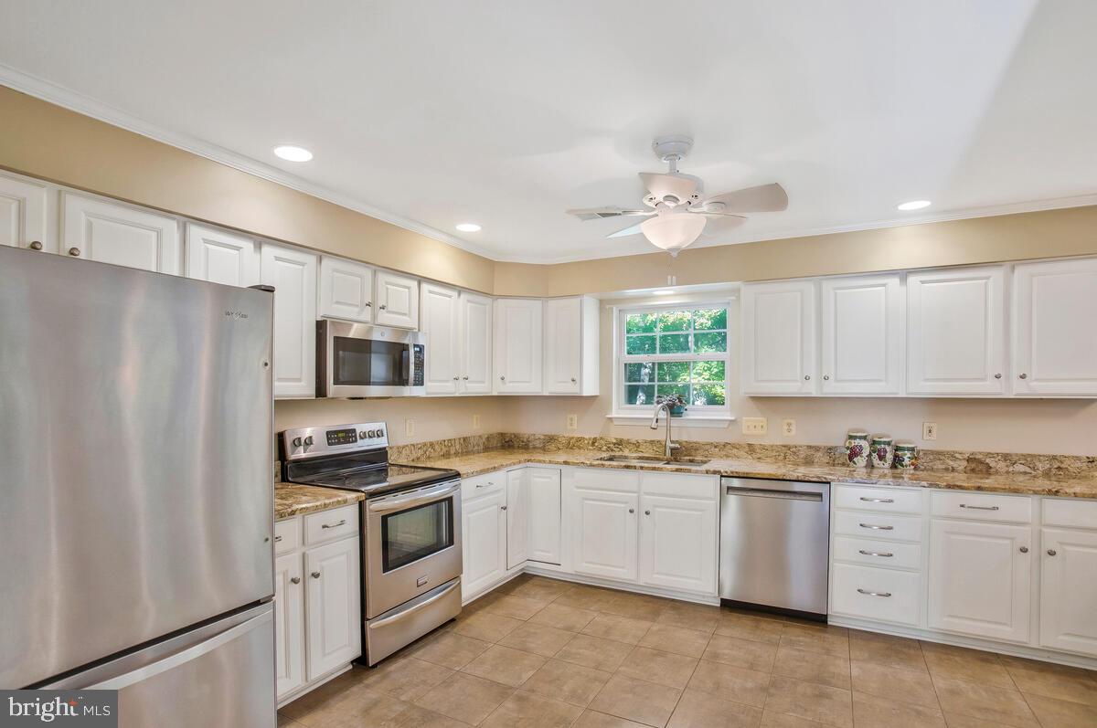 RIDGE VIEW - Residential