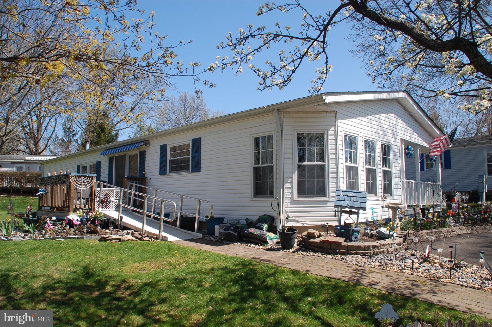 HIDDEN SPRINGS - Residential