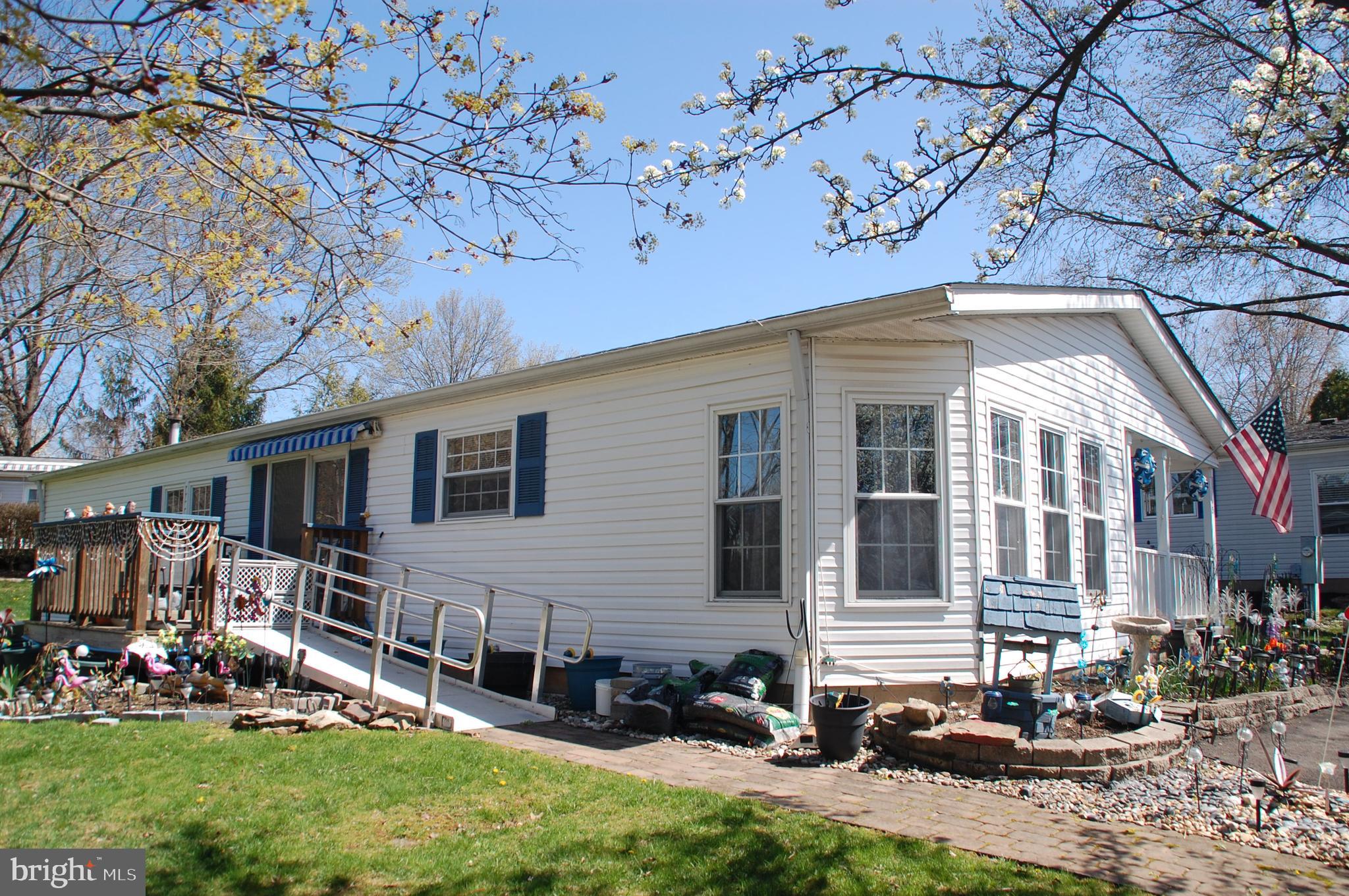 HIDDEN SPRINGS - Residential