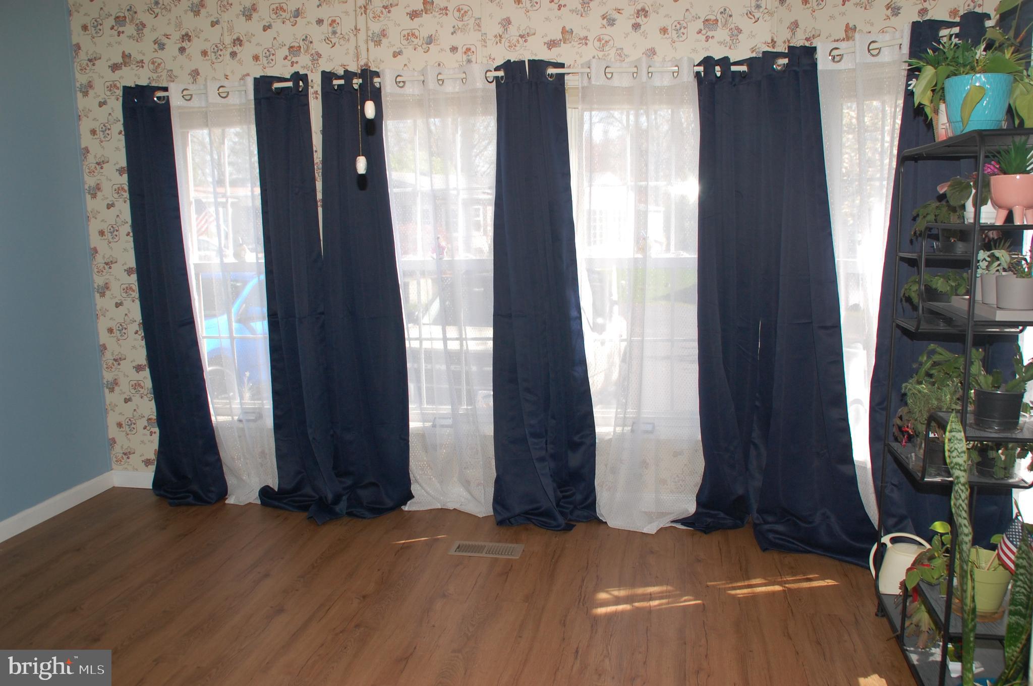 HIDDEN SPRINGS - Residential