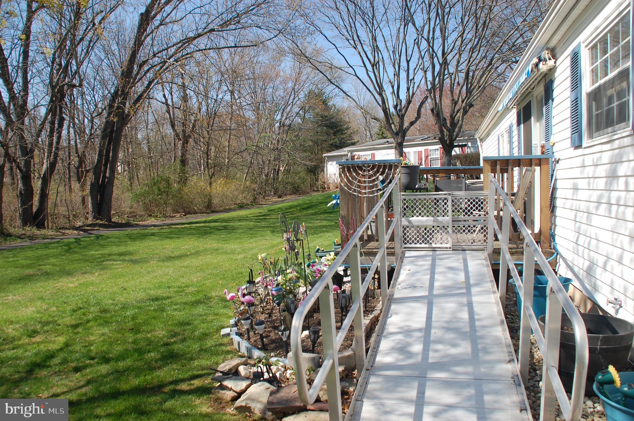 HIDDEN SPRINGS - Residential