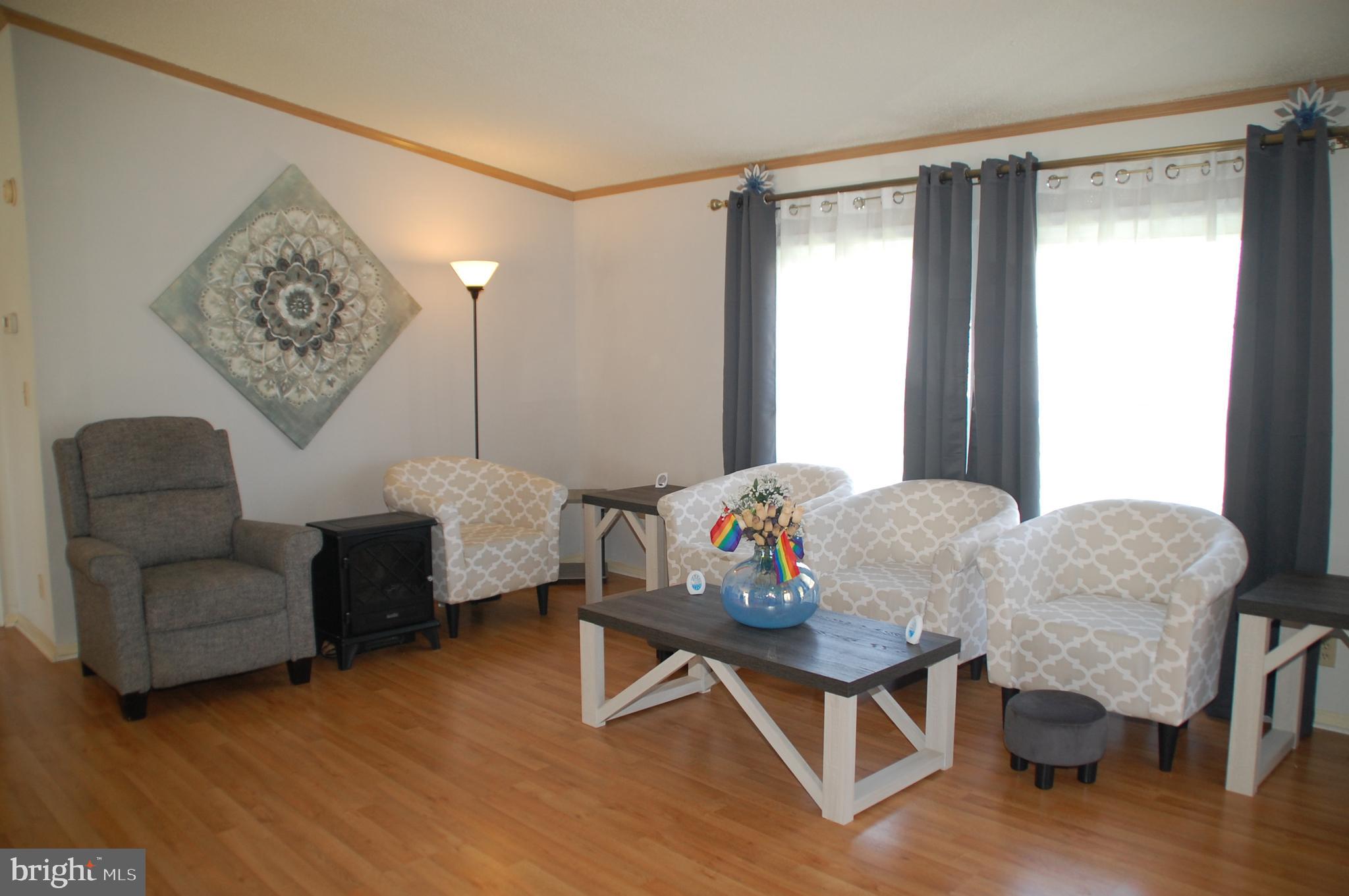 HIDDEN SPRINGS - Residential