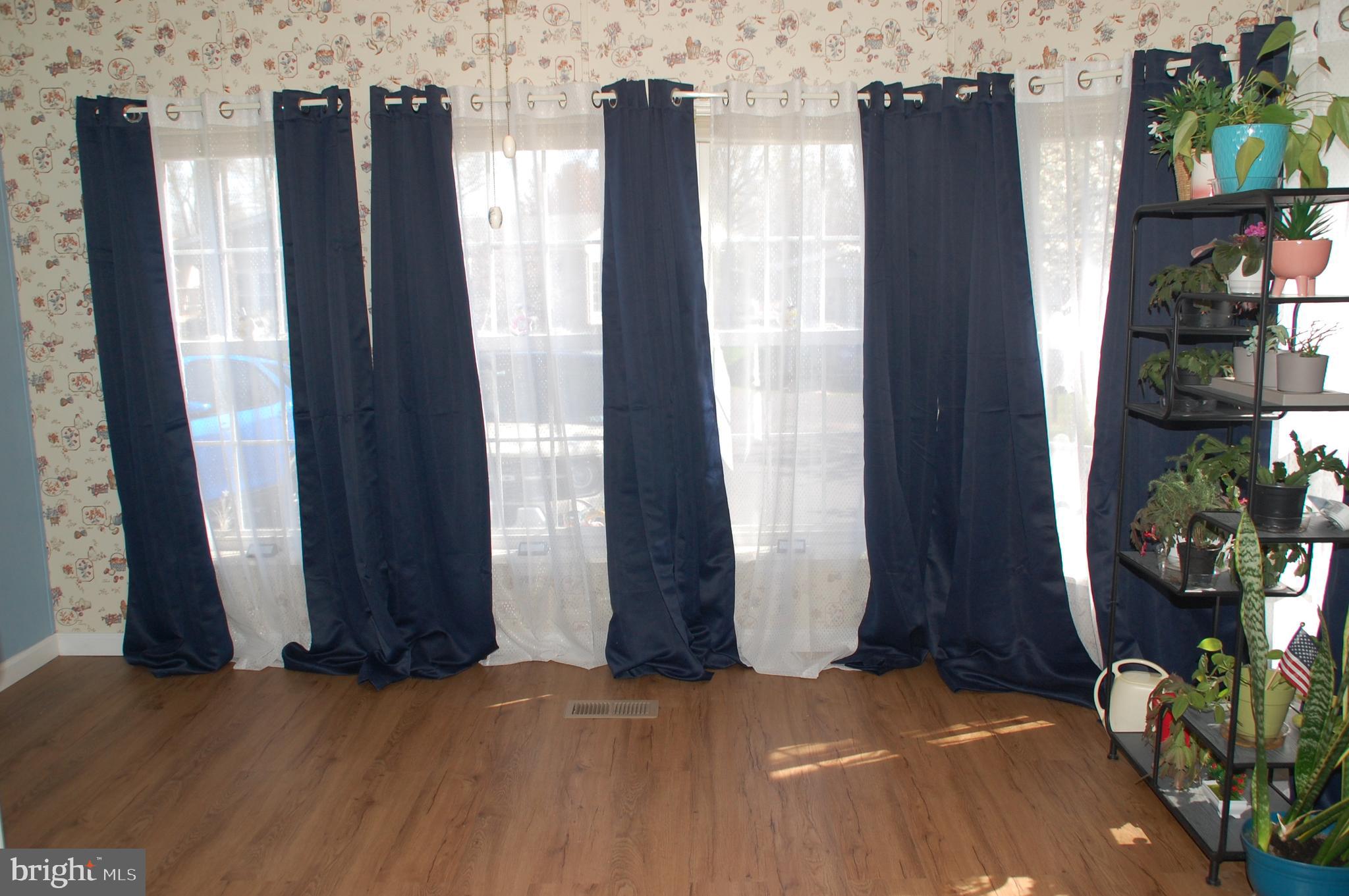 HIDDEN SPRINGS - Residential