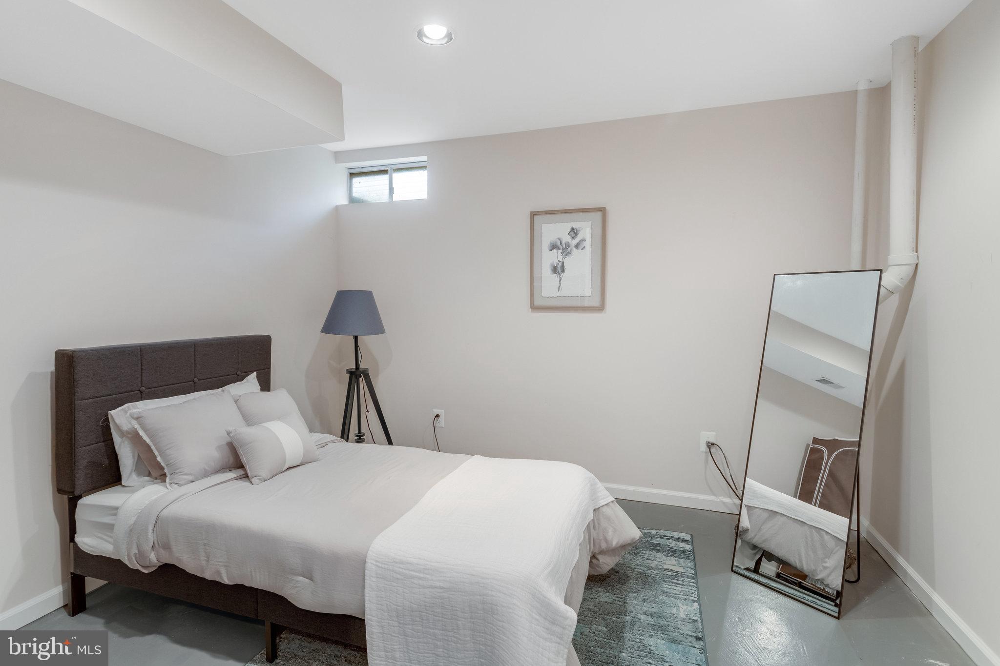 WINDING CREEK ESTATES - Residential