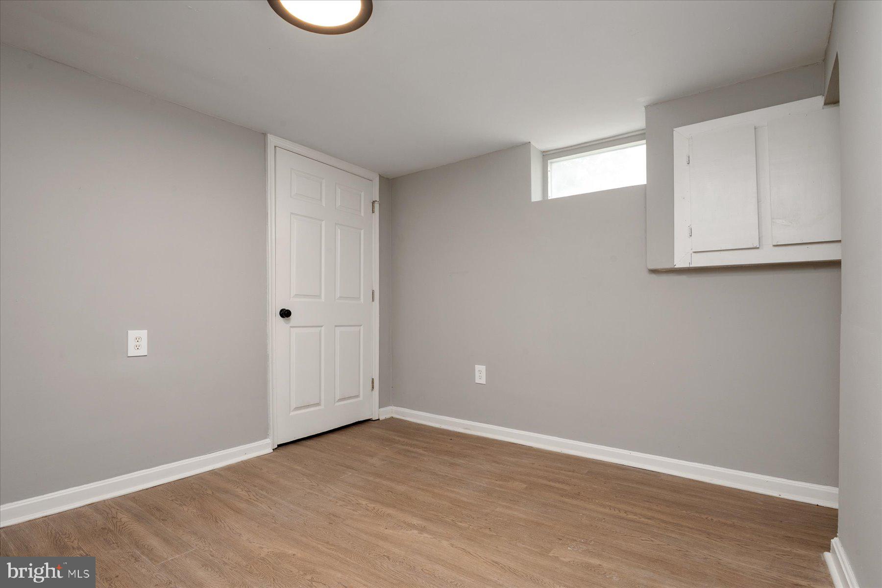 HAMILTON HILLS - Residential