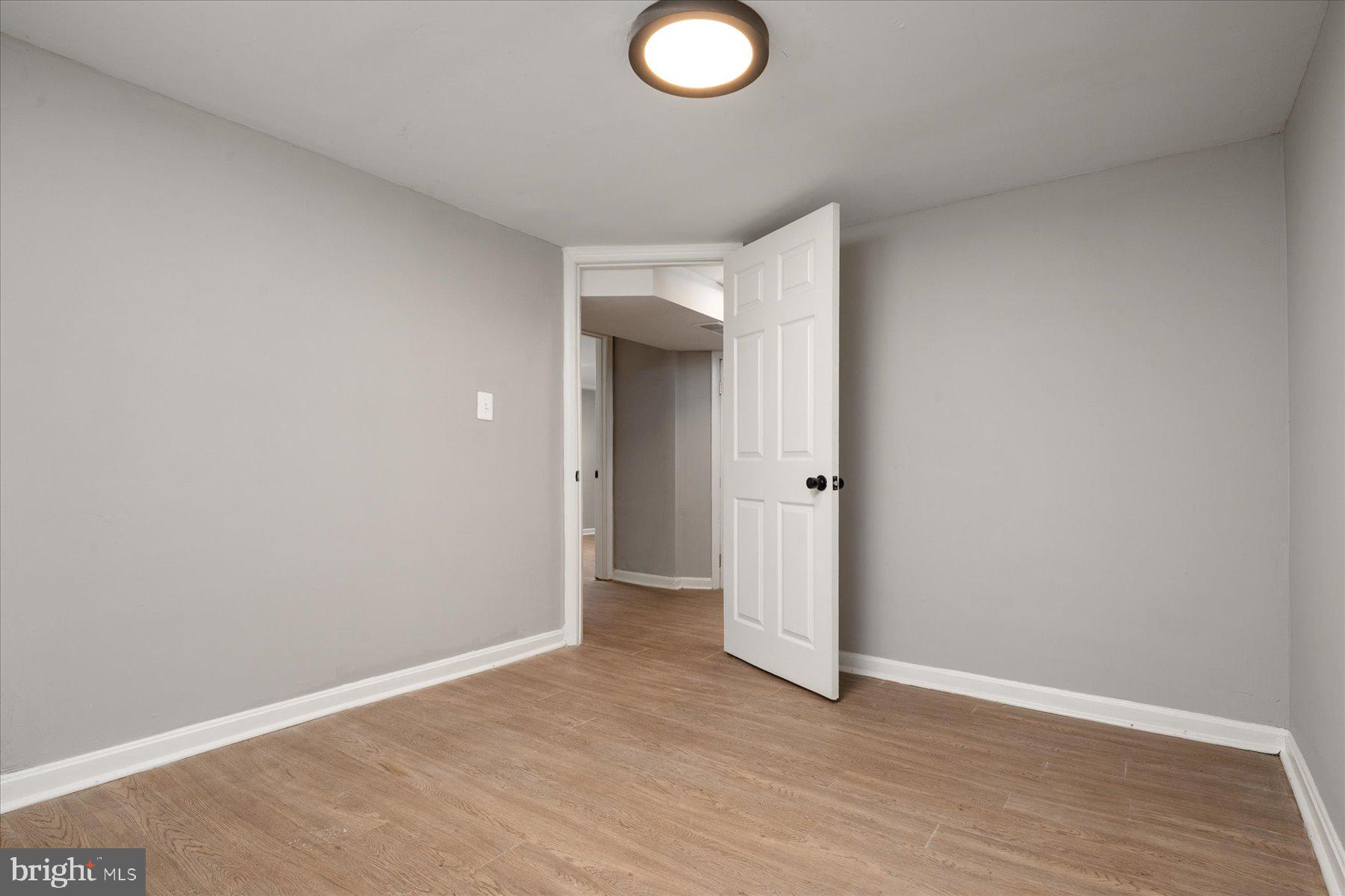 HAMILTON HILLS - Residential
