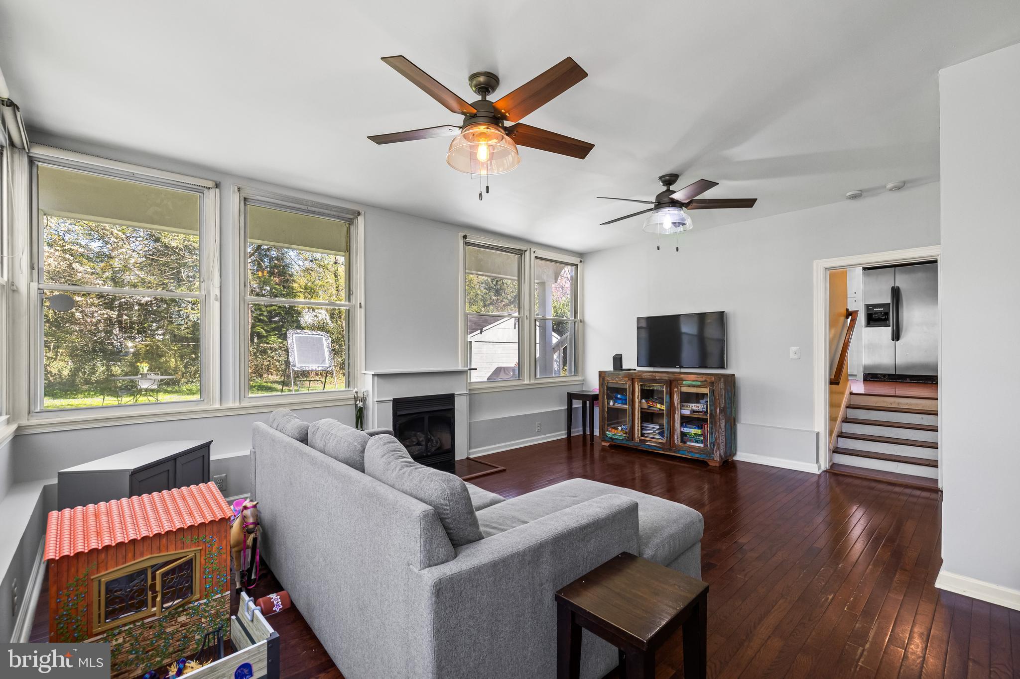 ROLAND PARK - Residential