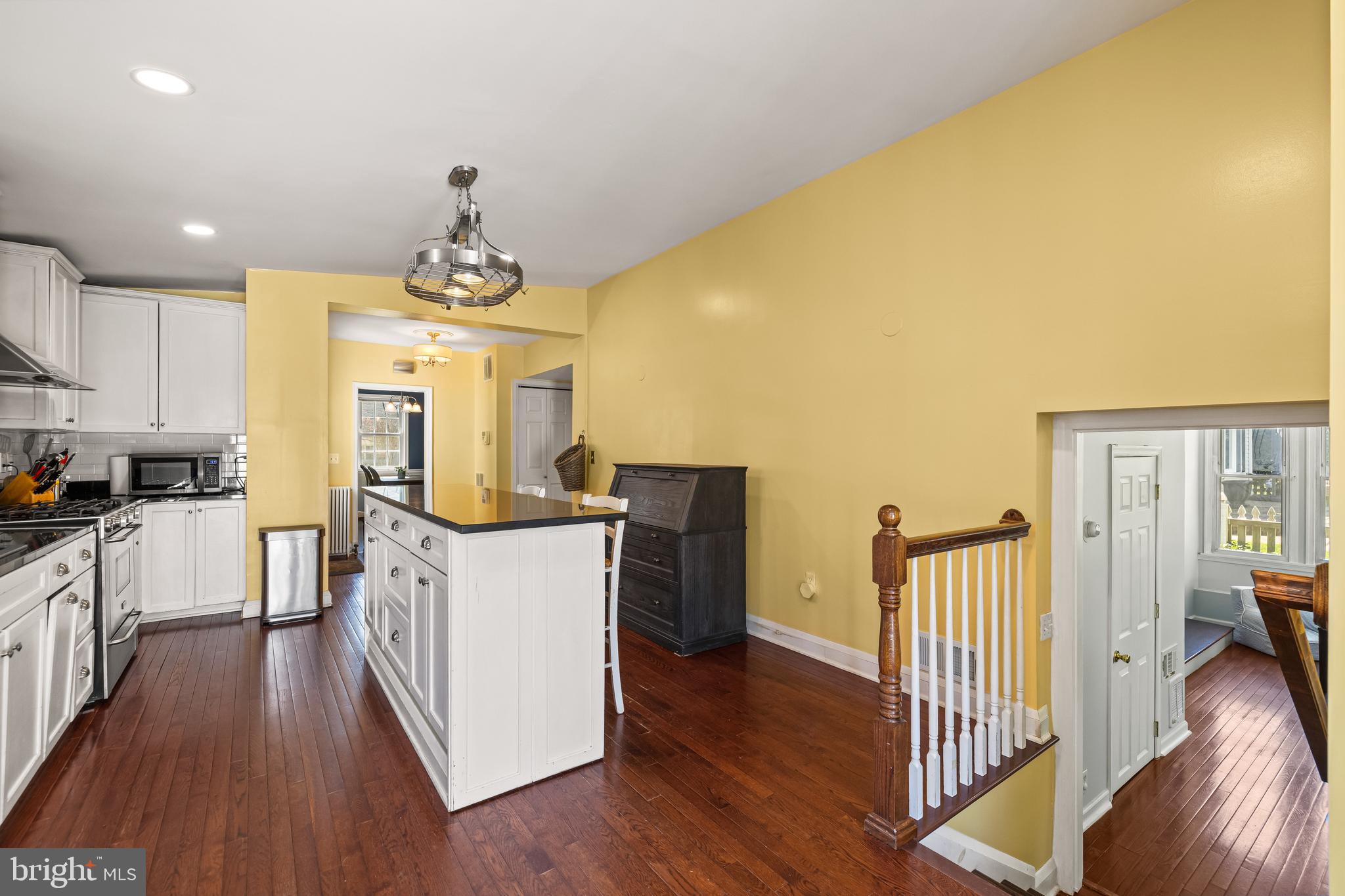 ROLAND PARK - Residential