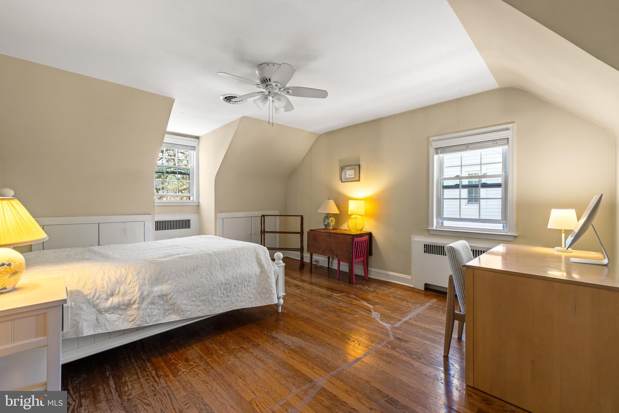 ROLAND PARK - Residential