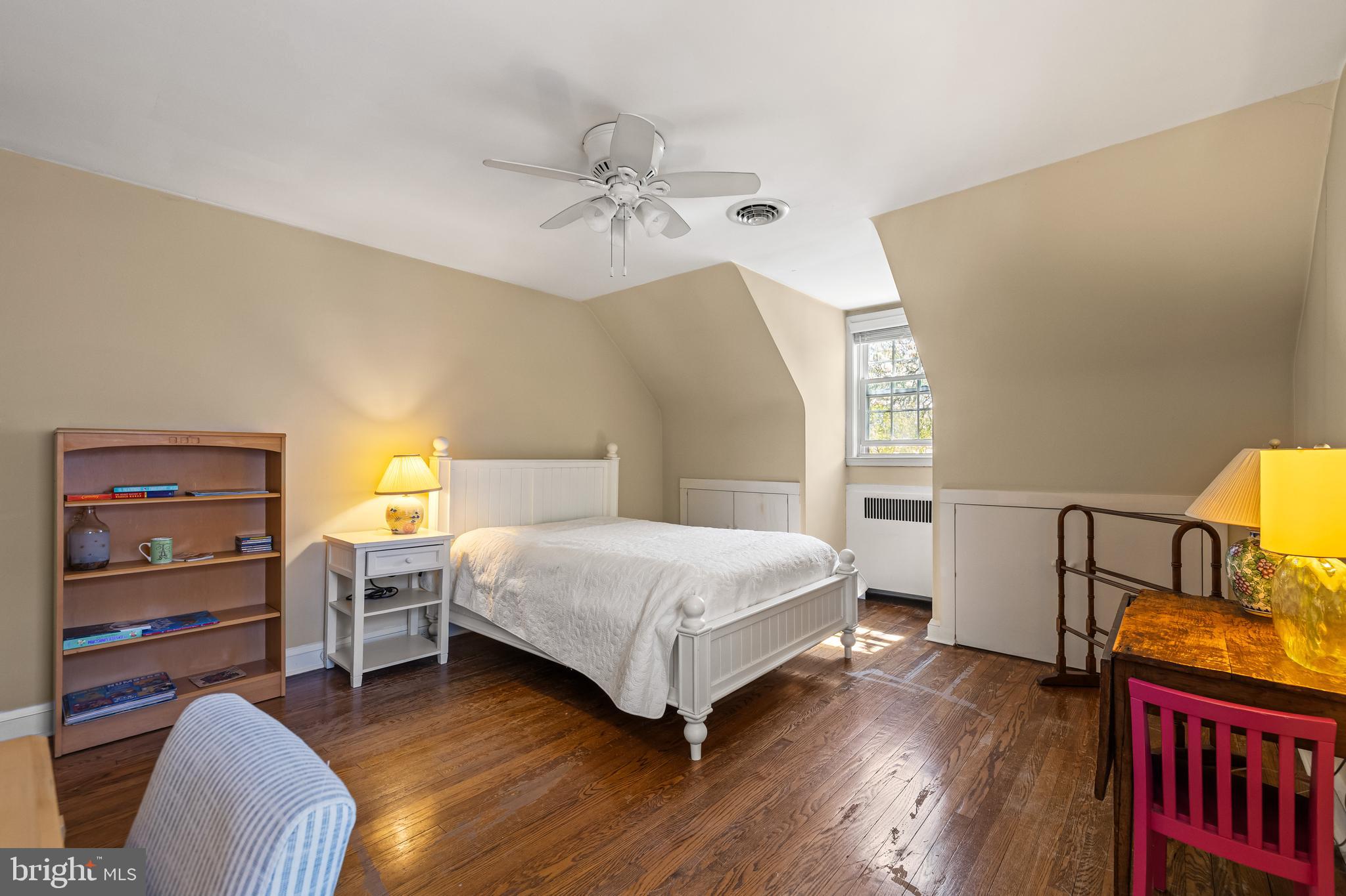 ROLAND PARK - Residential