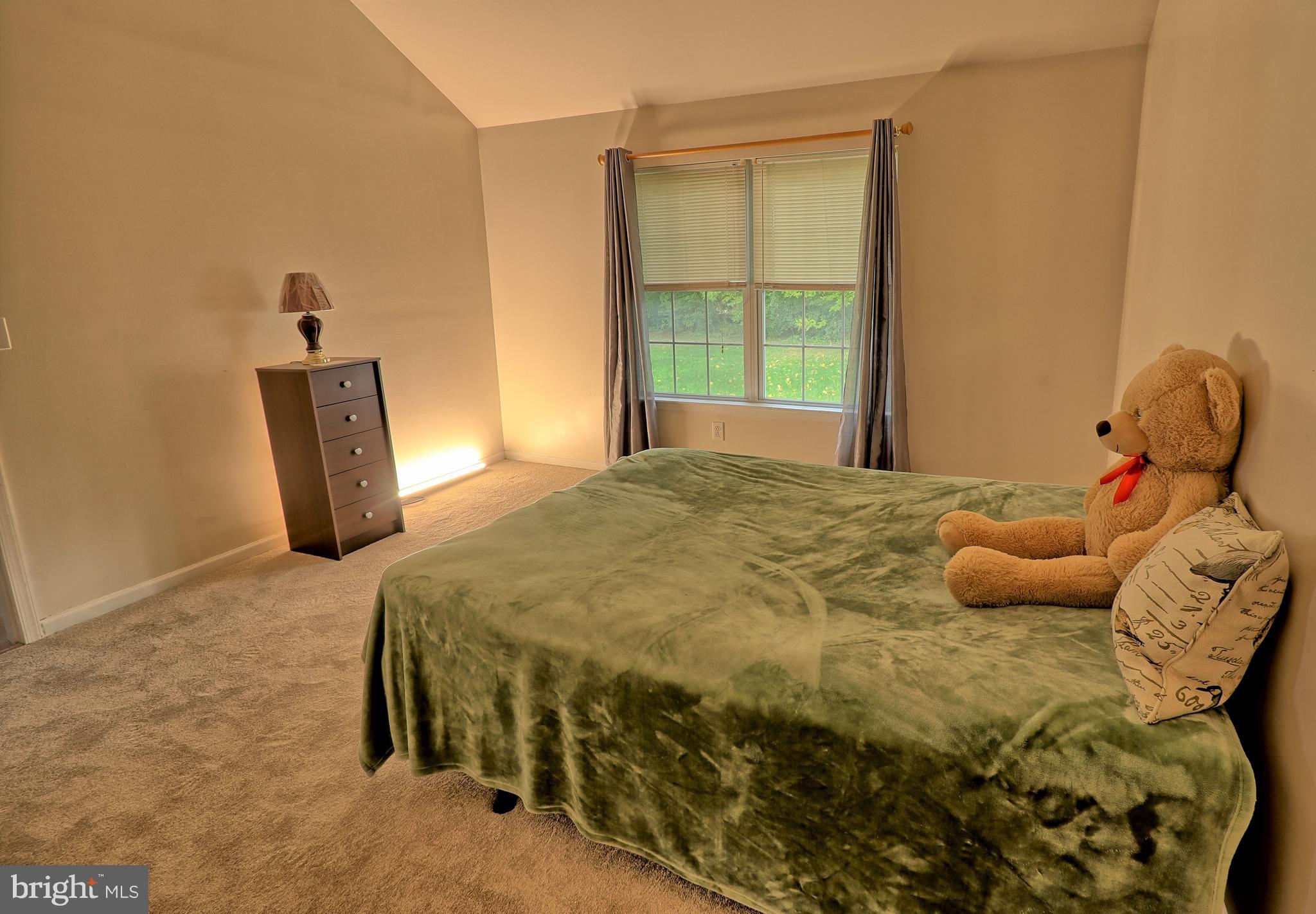 OAK VIEW ESTATES - Residential