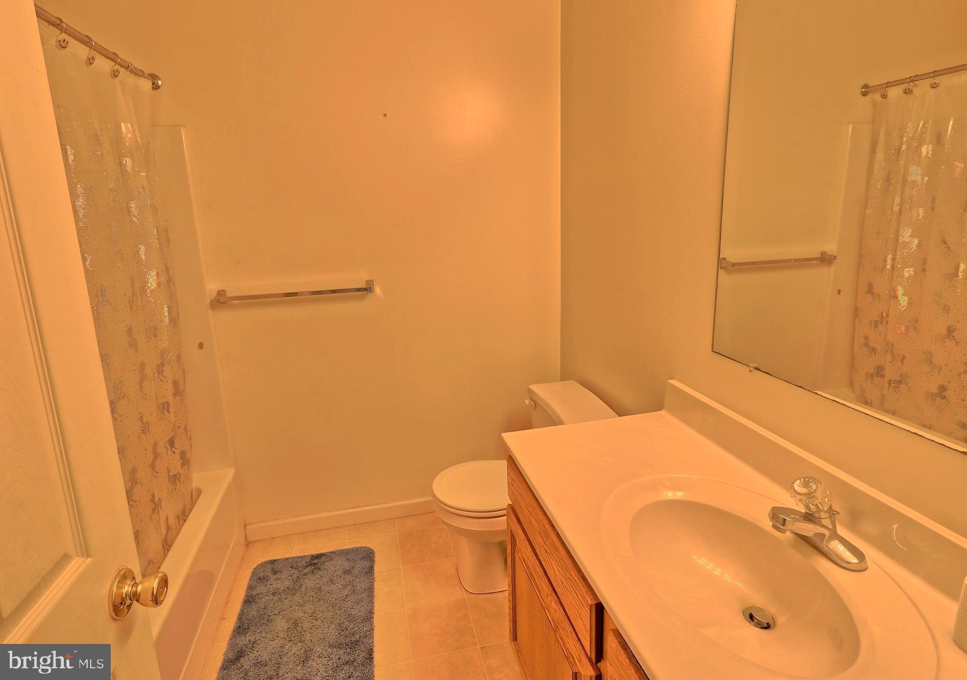 OAK VIEW ESTATES - Residential