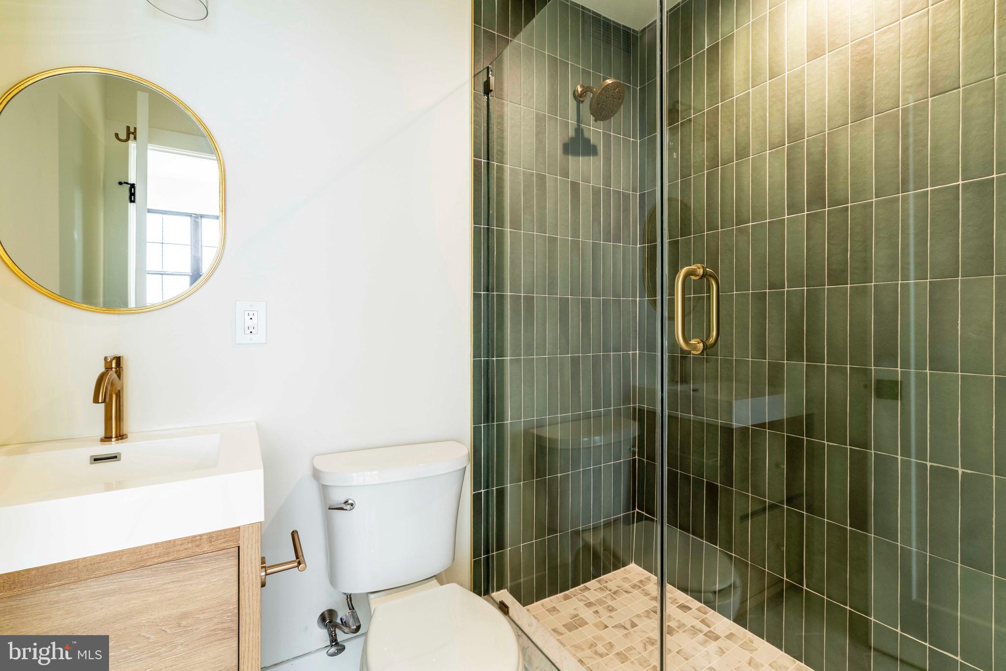 POINT BREEZE - Residential