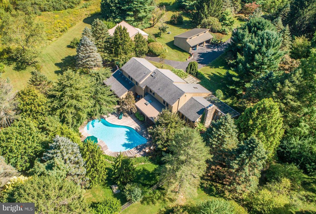 Photo of 2511 Hickory Lane, COOPERSBURG, PA 18036 (MLS # PABU2105672)