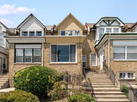 Townhouse For Rent - 5433 W Montgomery Avenue<br/> Philadelphia County, PHILADELPHIA, PA 19131
