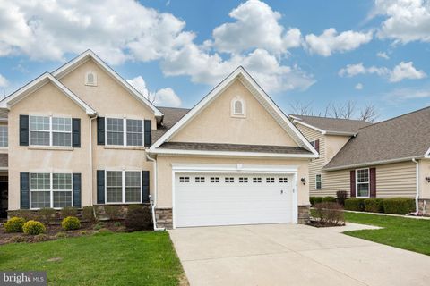 1417 HONEYSUCKLE COURT WEST CHESTER PA 19380