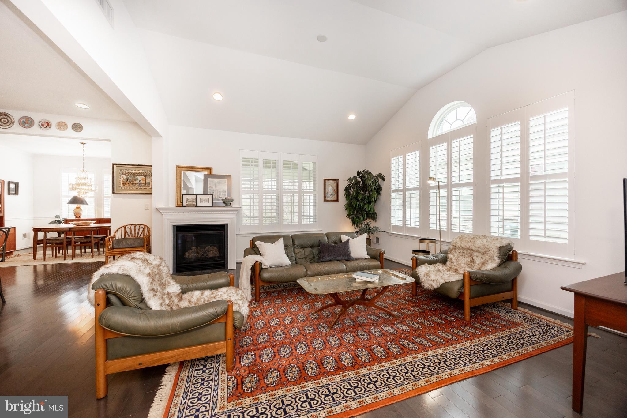 ARBOURS AT W GOSHEN - Residential