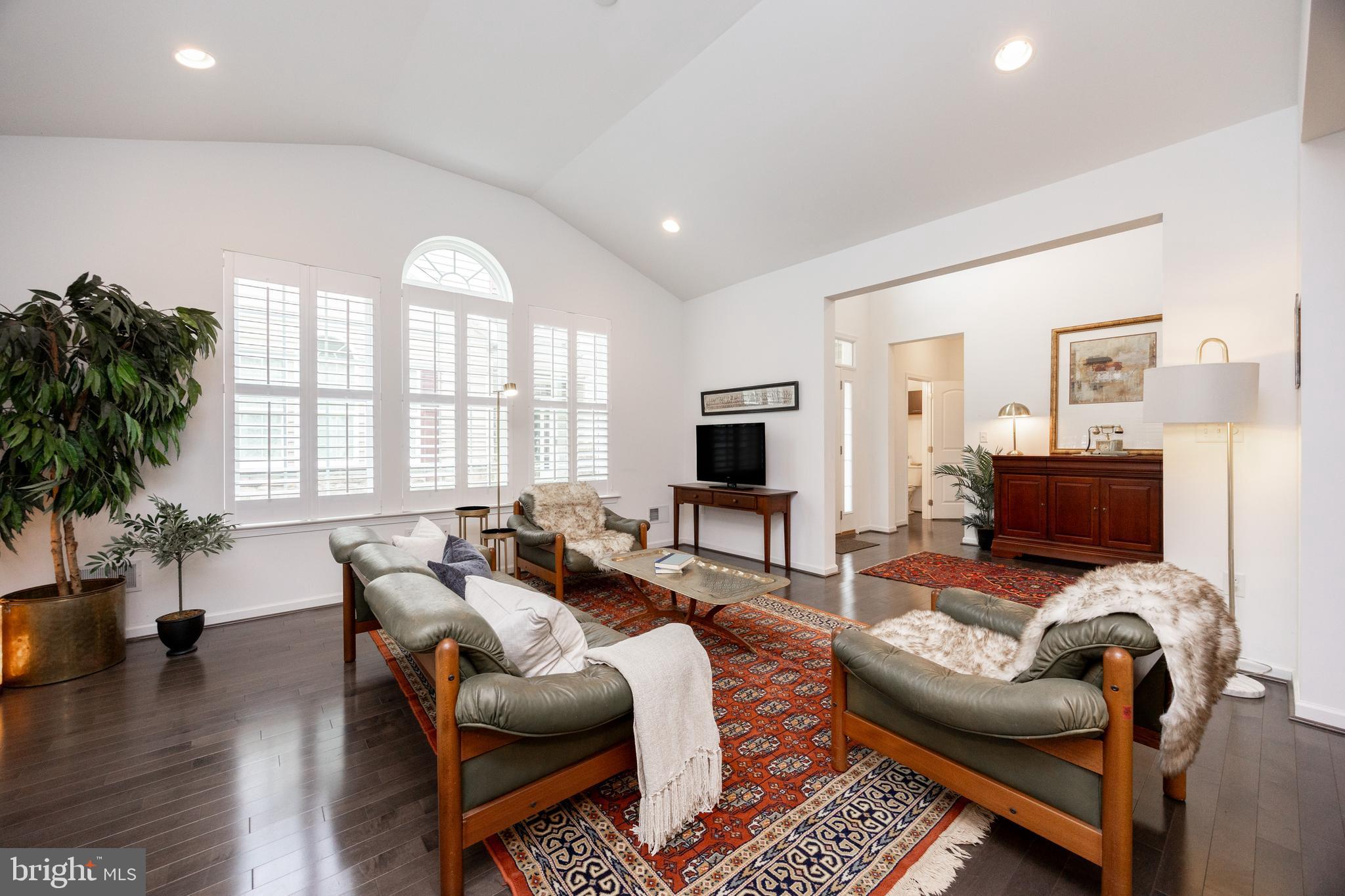 ARBOURS AT W GOSHEN - Residential