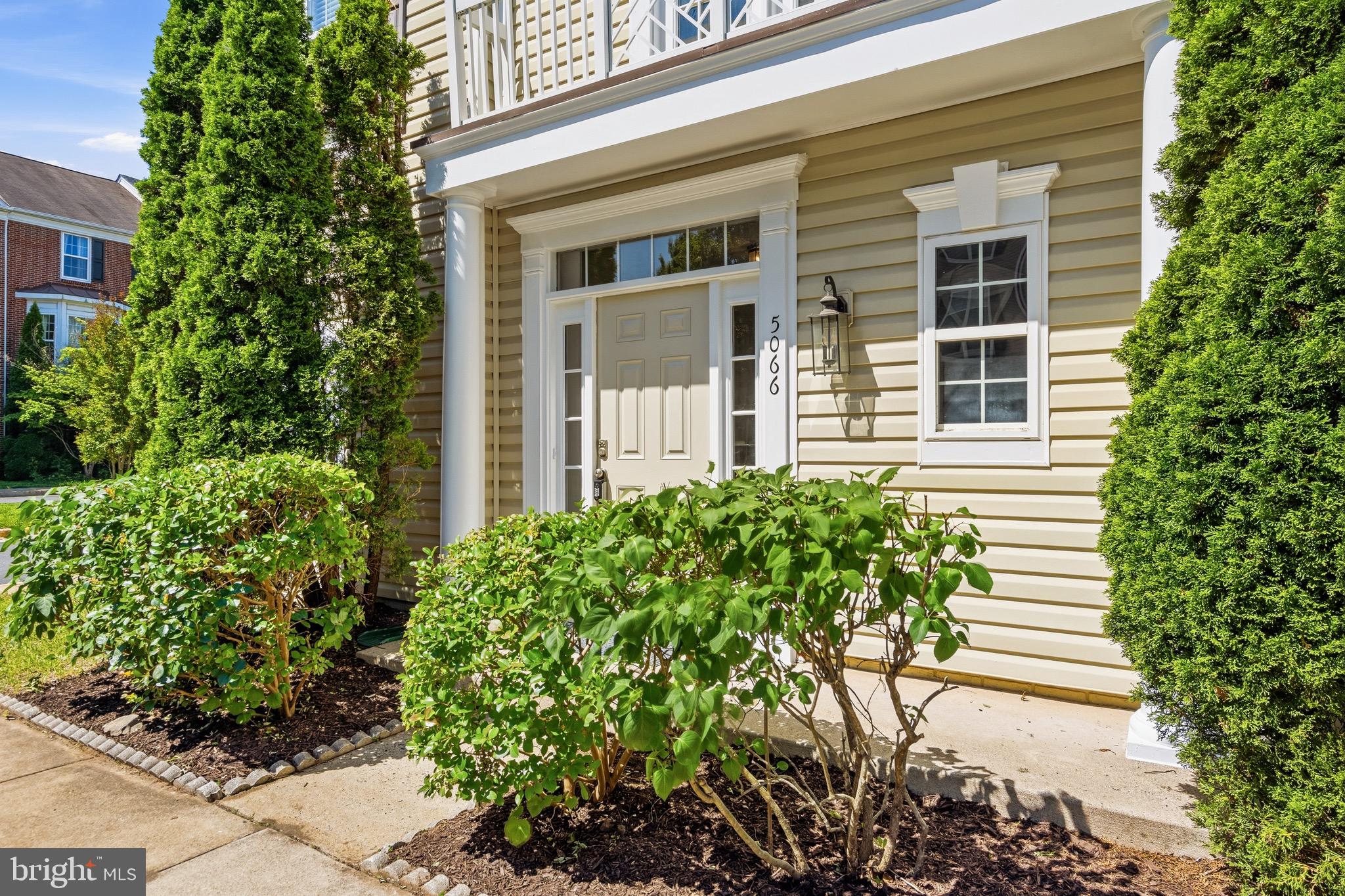 5066 VILLAGE FOUNTAIN PLACE
