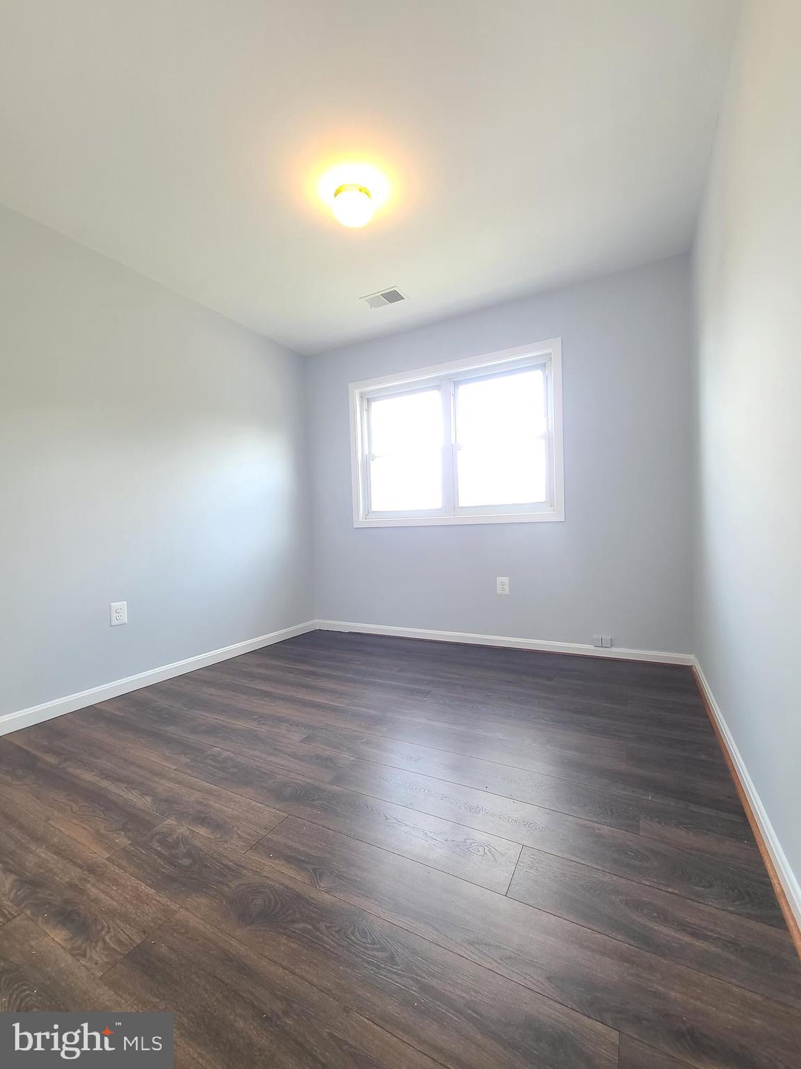 POINT OF WOODS - Residential