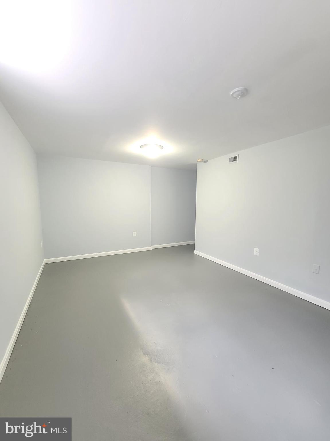 POINT OF WOODS - Residential