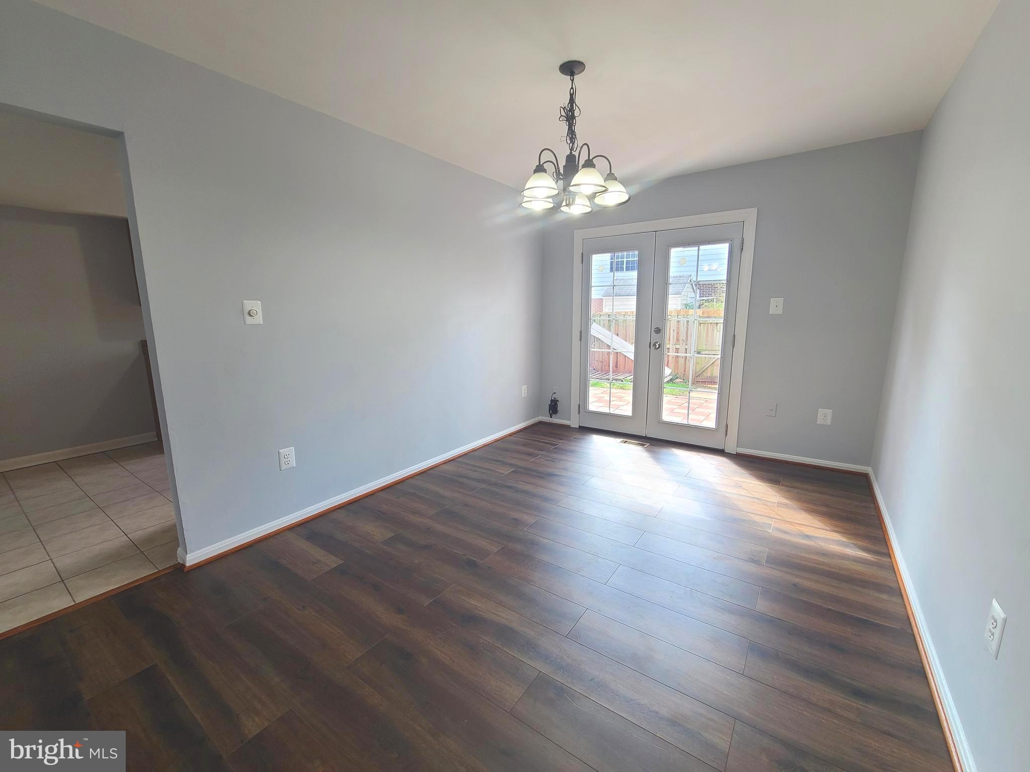 POINT OF WOODS - Residential