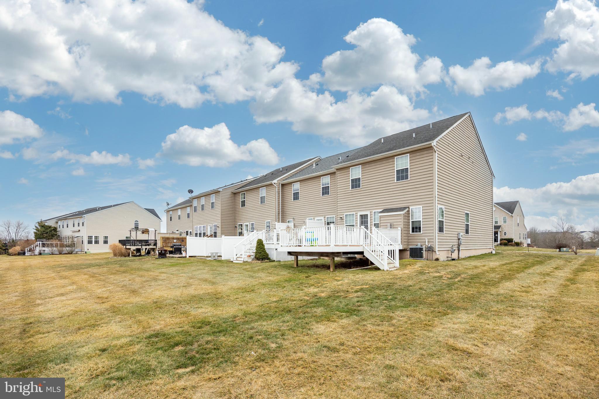 WINDLESTRAE - Residential