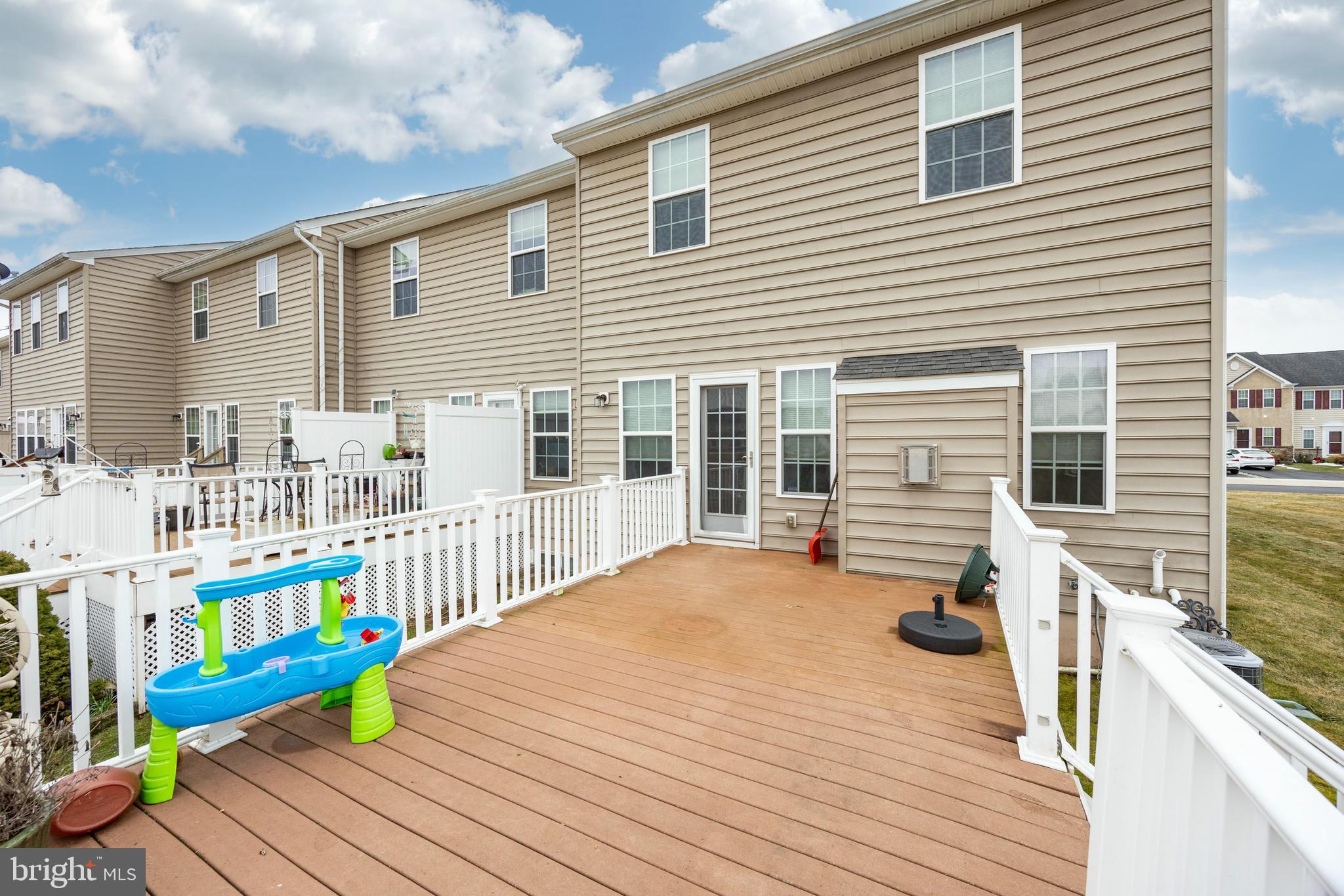 WINDLESTRAE - Residential