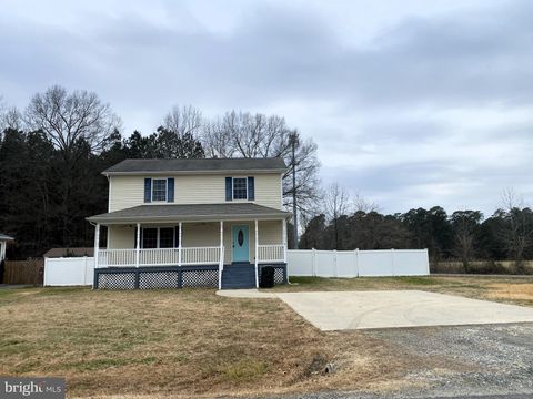 617 WAKEFIELD DRIVE COLONIAL BEACH VA 22443