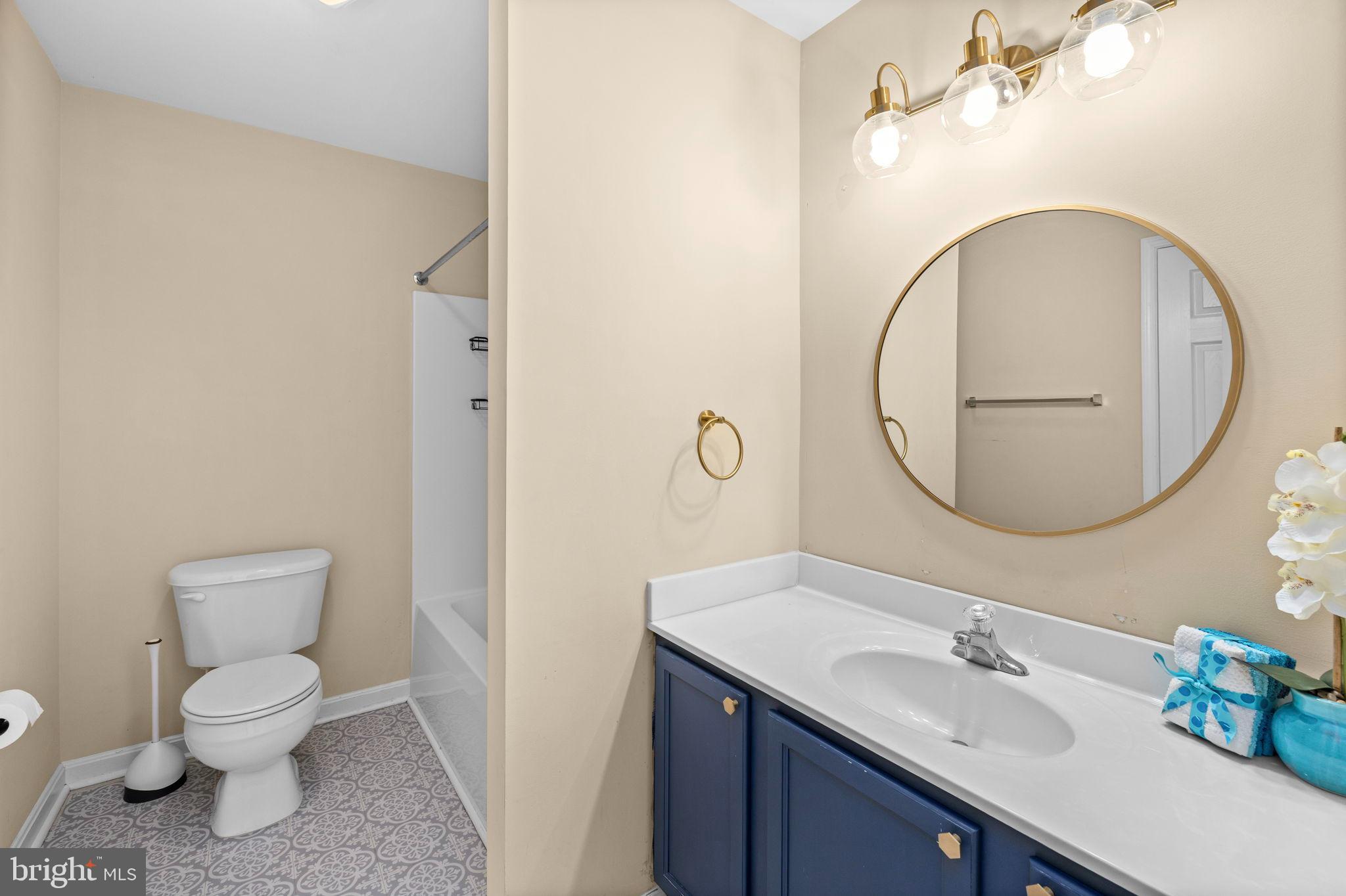 WESTMORELAND SHORES - Residential