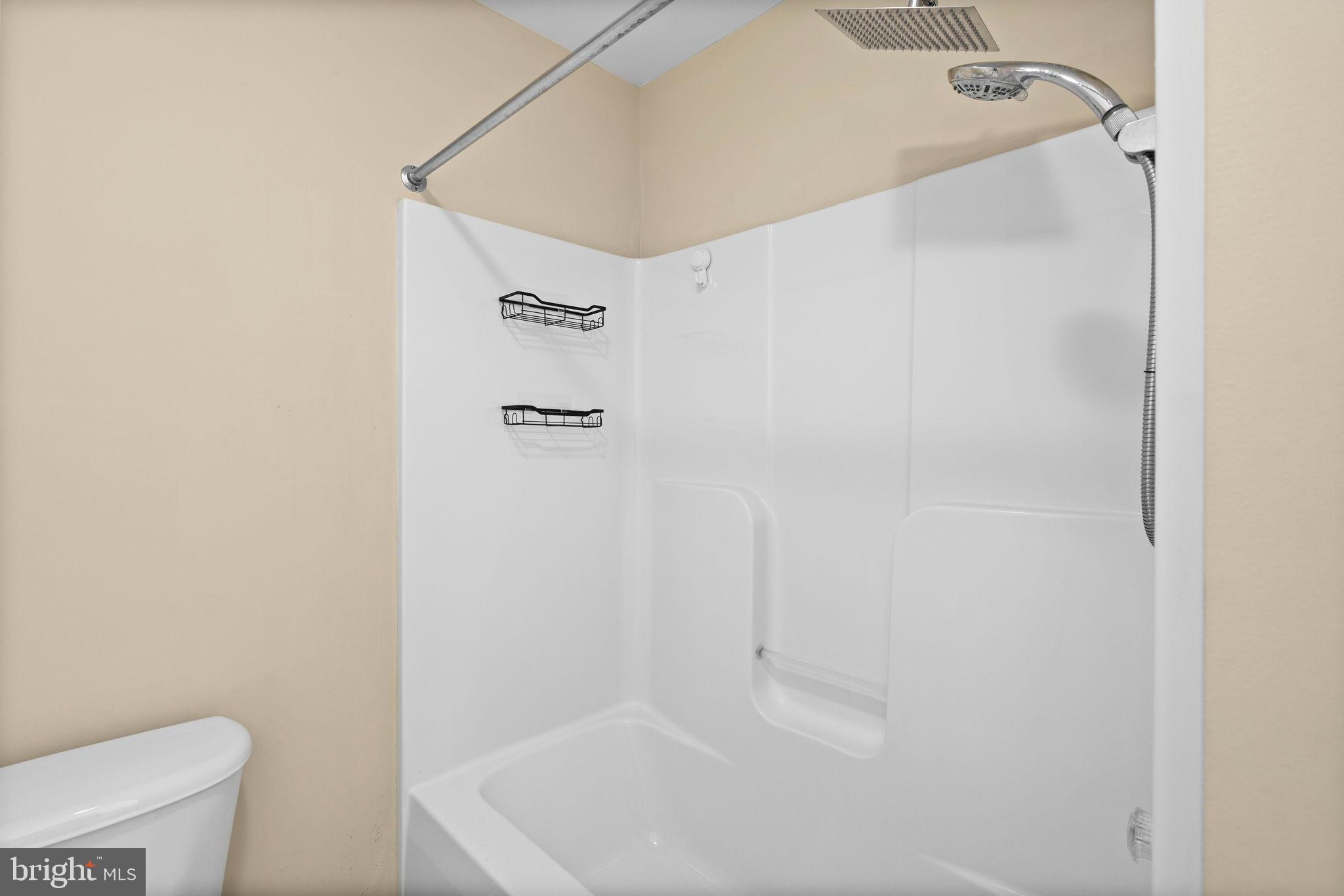 WESTMORELAND SHORES - Residential