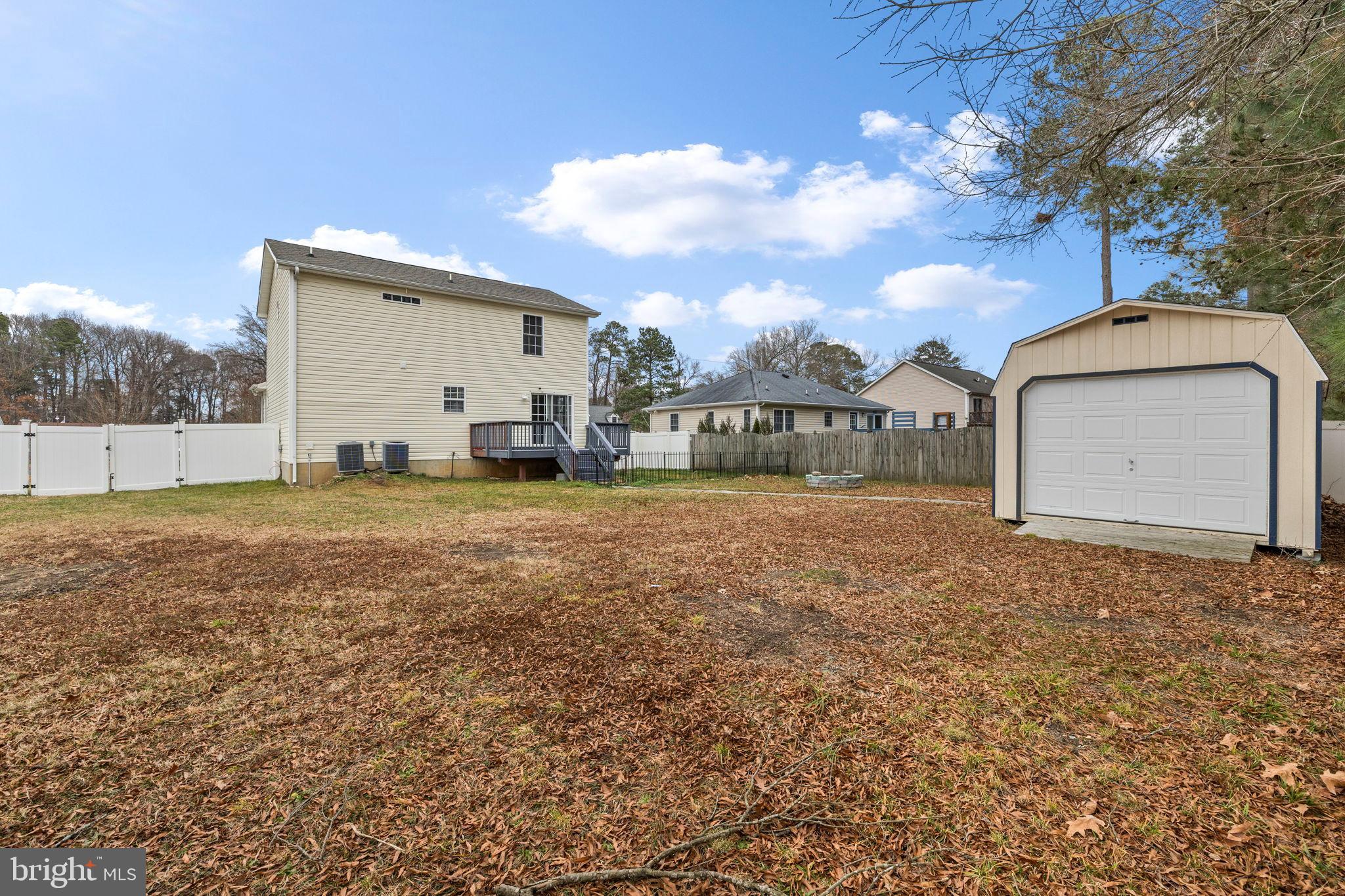 WESTMORELAND SHORES - Residential