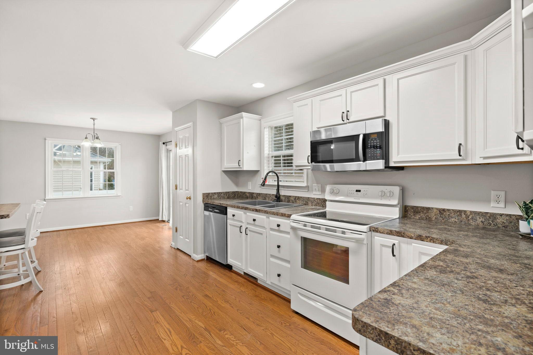 WESTMORELAND SHORES - Residential