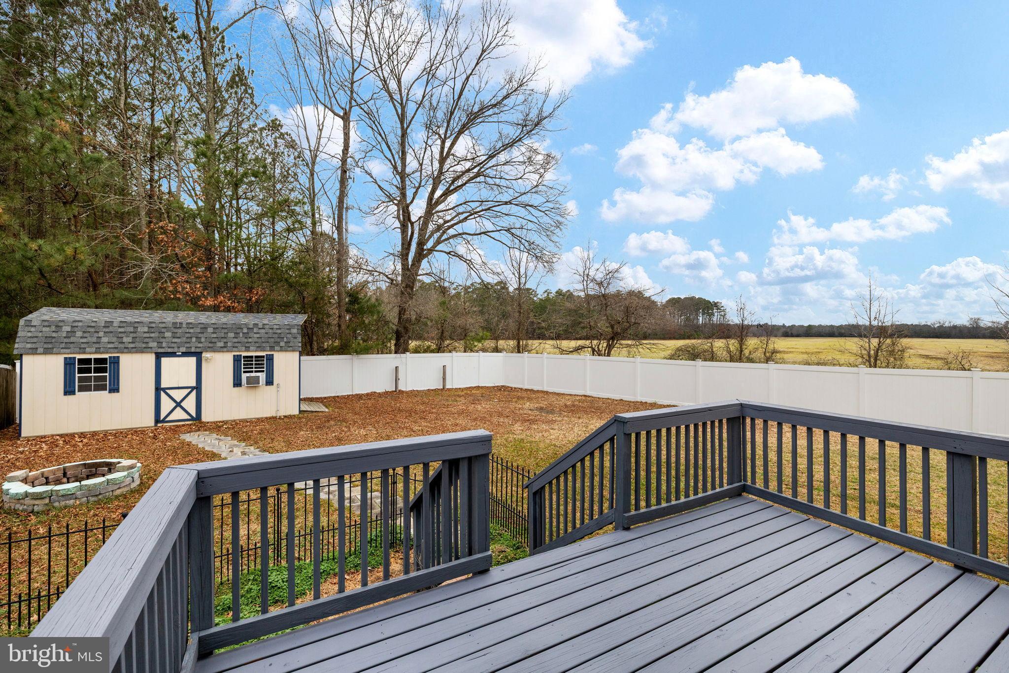 WESTMORELAND SHORES - Residential