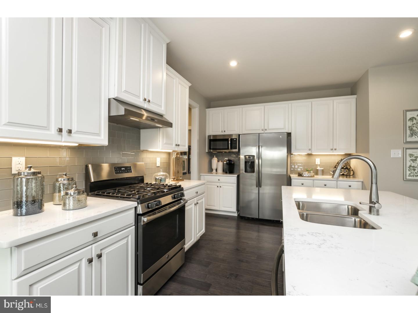 BRADFORD WALK - Residential