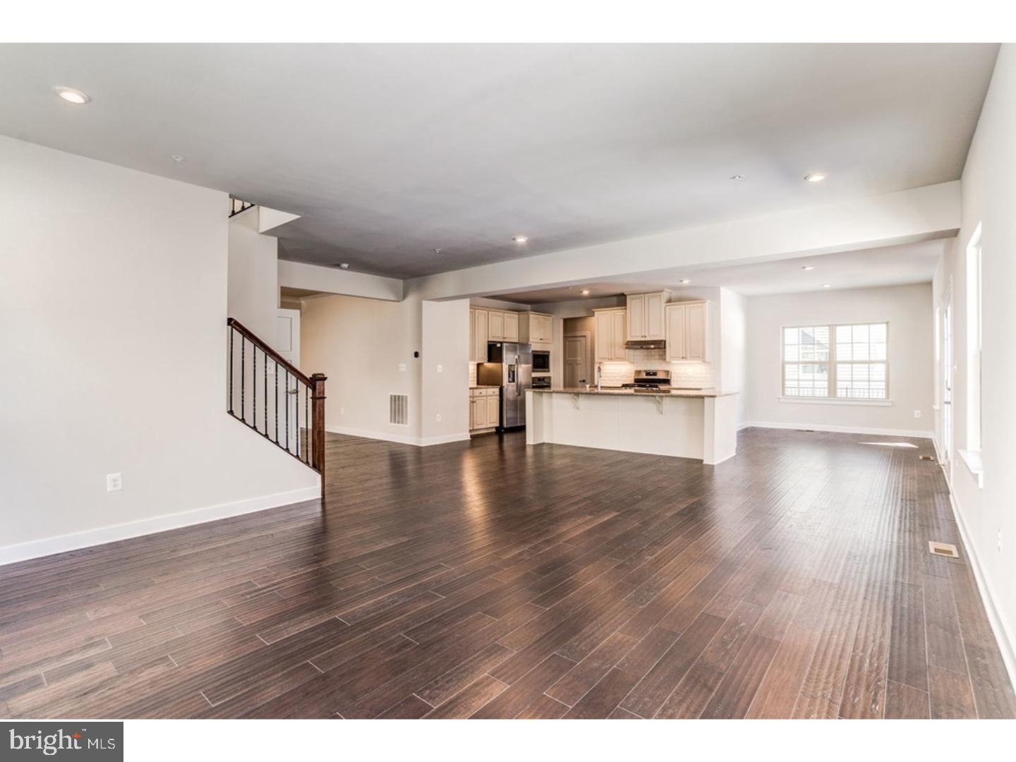 BRADFORD WALK - Residential