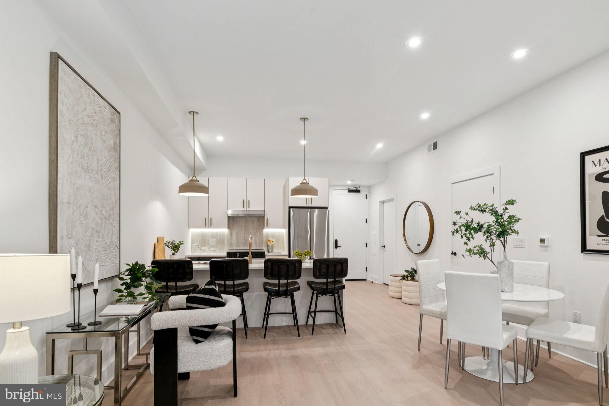 20 W ALLENS LANE 30 310